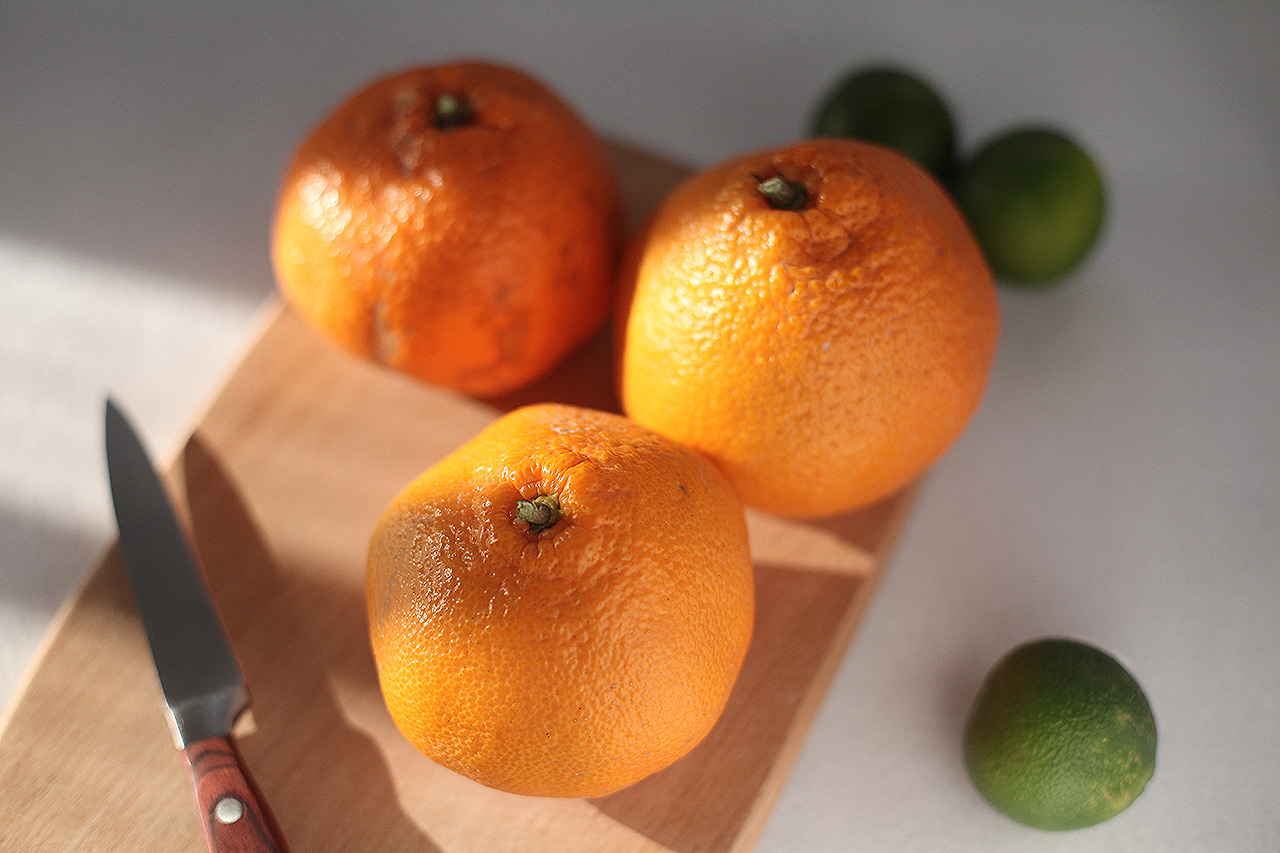 帶果粒粒超新鮮的橘子果醬！的做法 步骤1