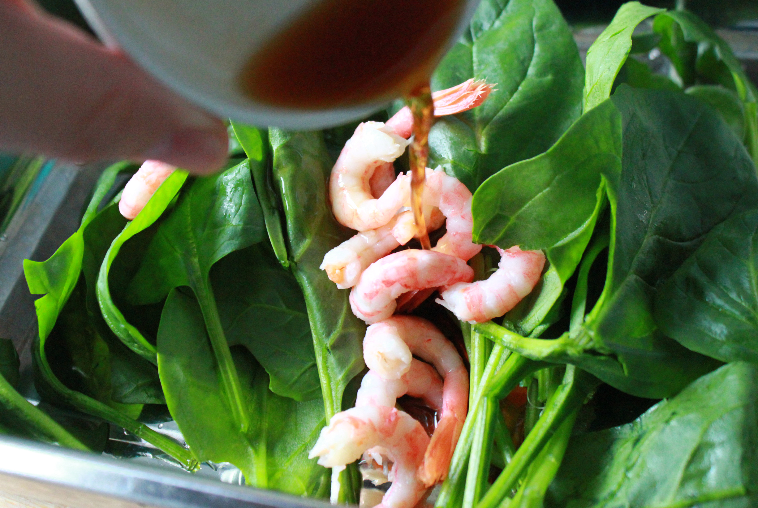 【新年家宴】北極甜蝦小葉菠菜沙拉的做法 步骤7