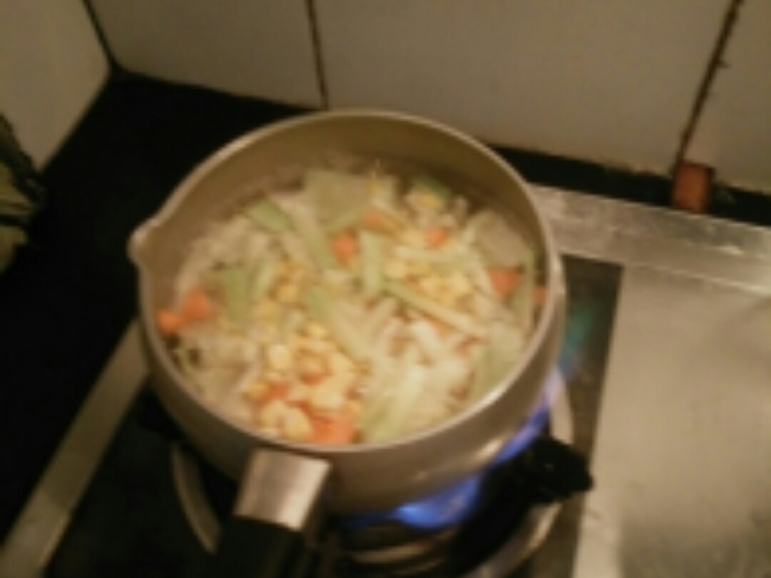 減肥蔬菜湯的做法 步骤3