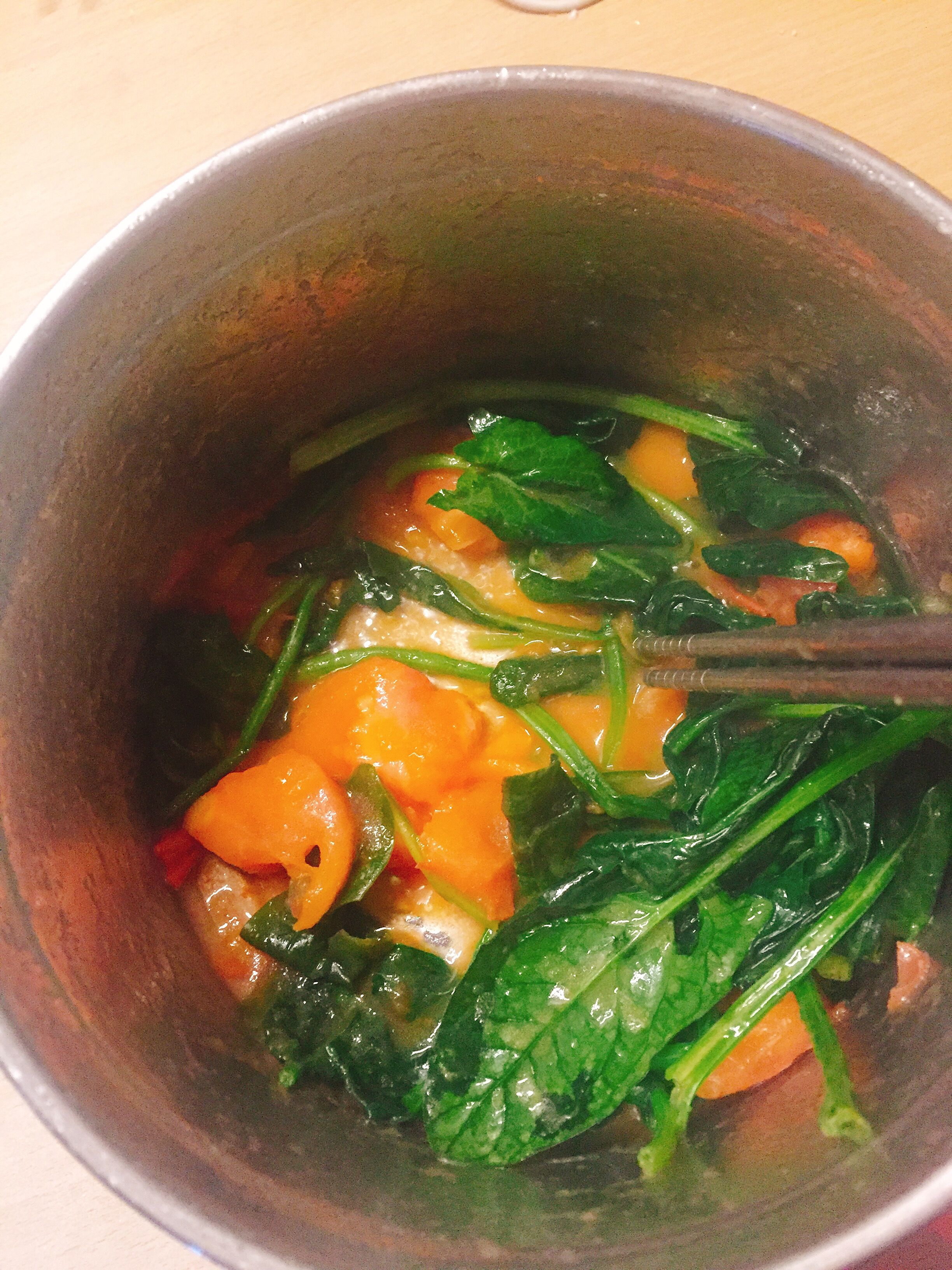 簡單方便又好吃之翡翠瑪瑙疙瘩湯的做法 步骤4
