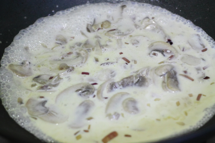 奶油蘑菇湯的做法 步骤8