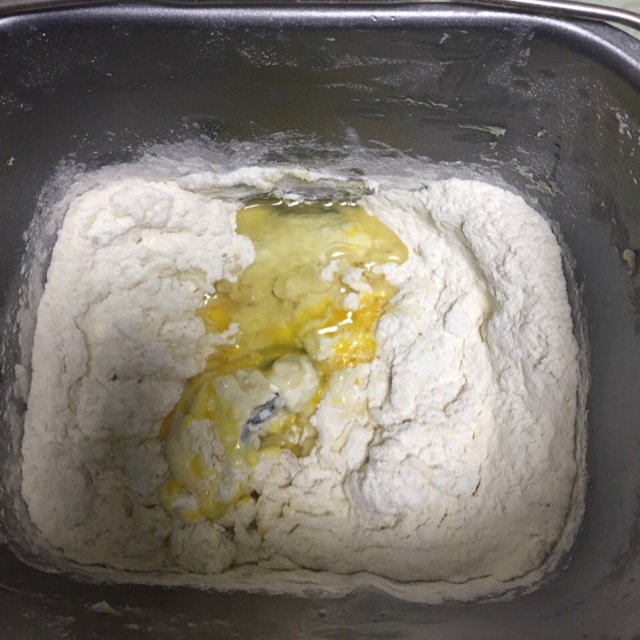 一次性發酵的白土司的做法 步骤1