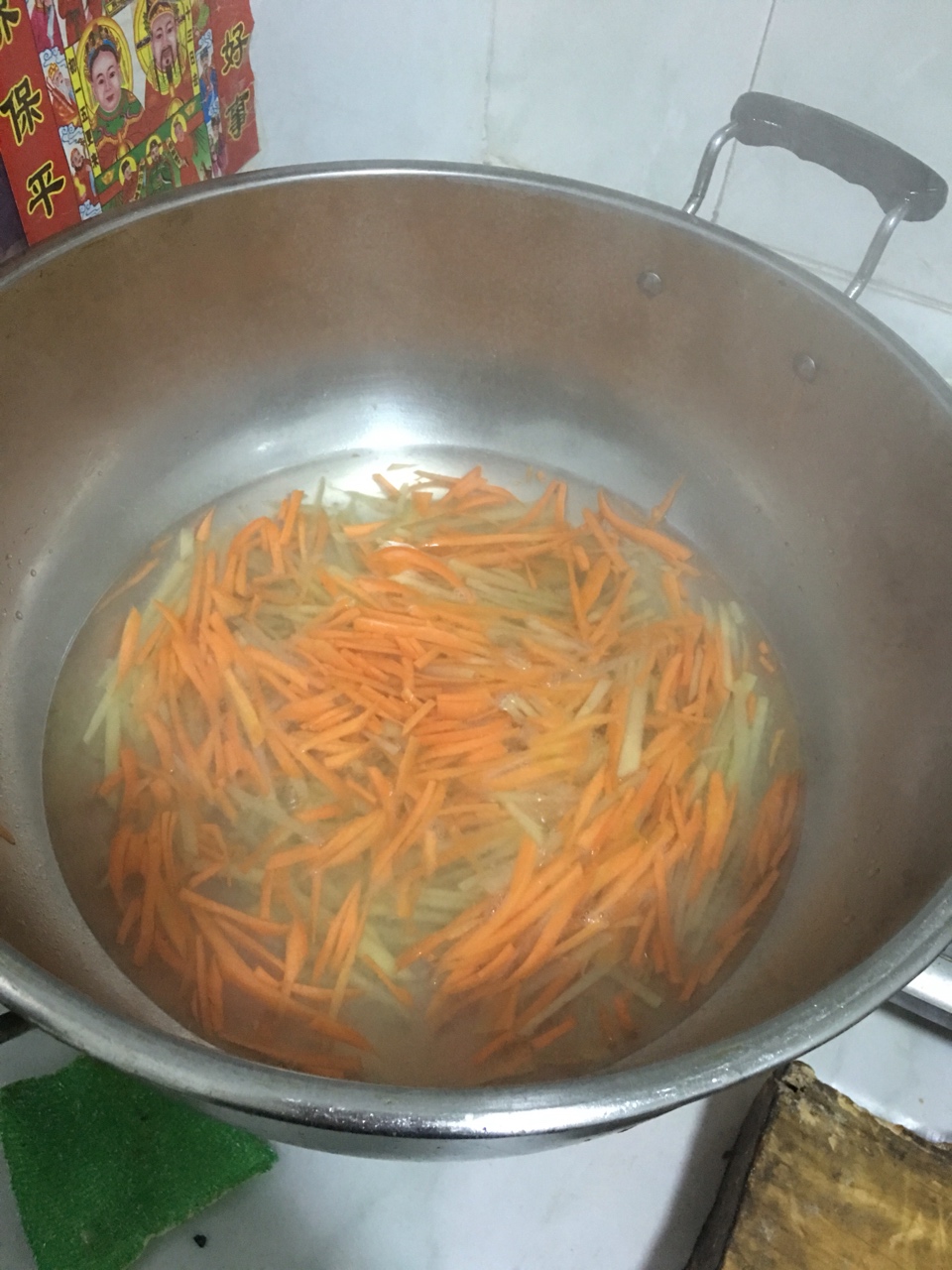 冷盤，土豆絲，胡蘿卜絲的做法 步骤2