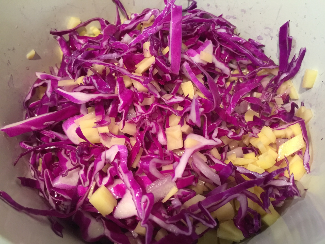 7月齡寶寶輔食-紫甘藍土豆濃湯的做法 步骤2