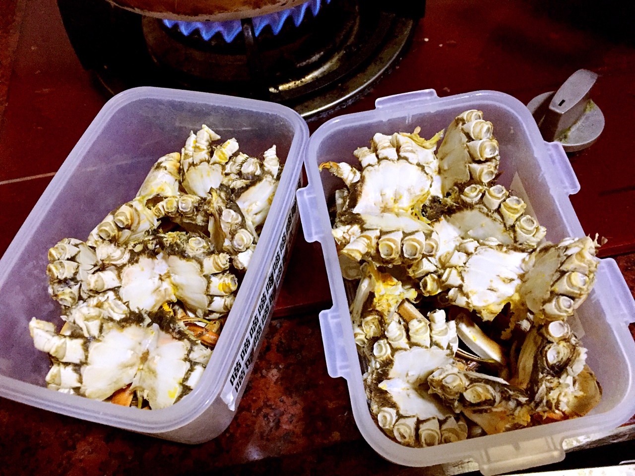 干鍋香辣蟹-大閘蟹的各種吃法的做法 步骤2