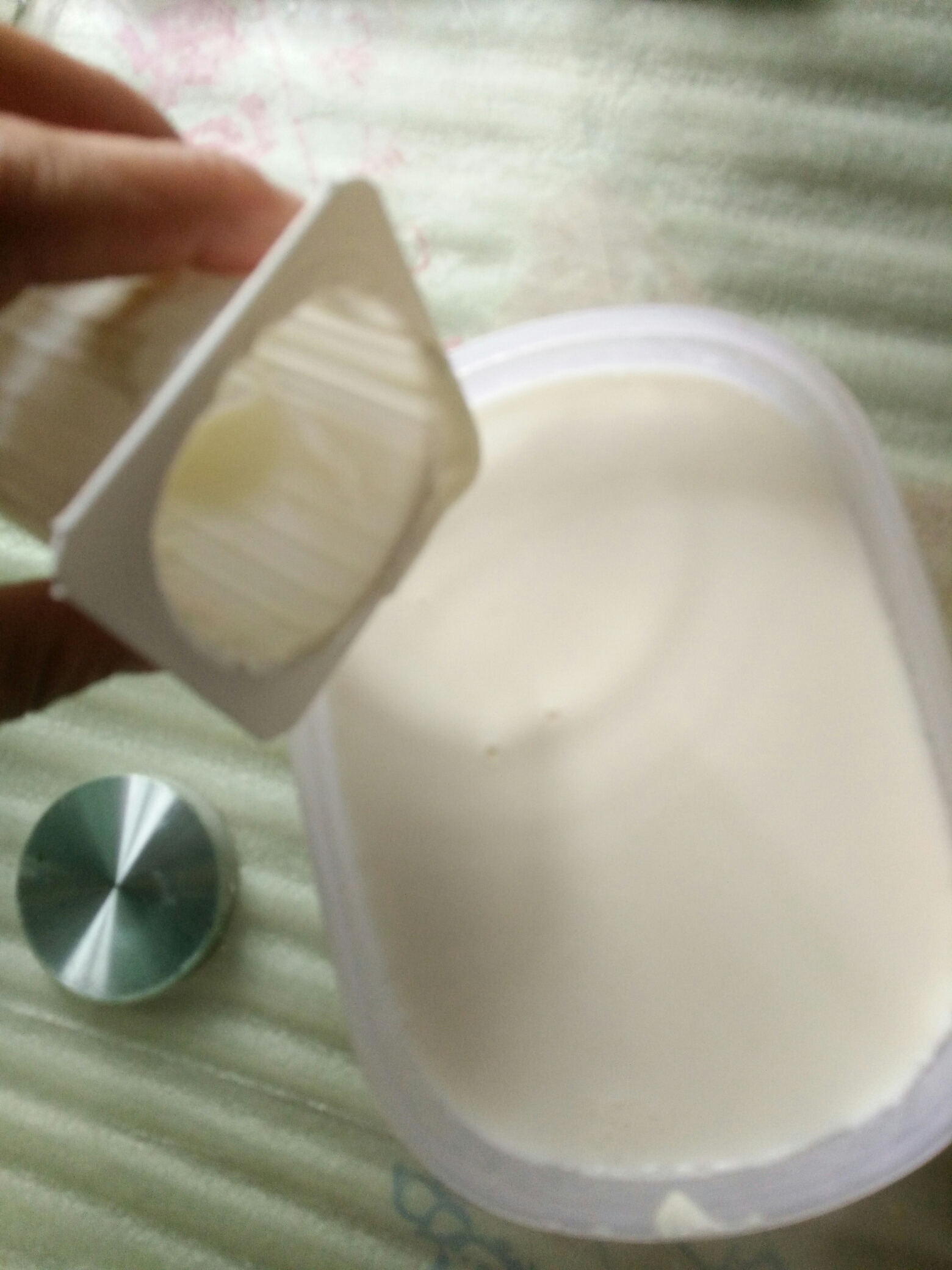 香噴噴酸奶的做法 步骤2