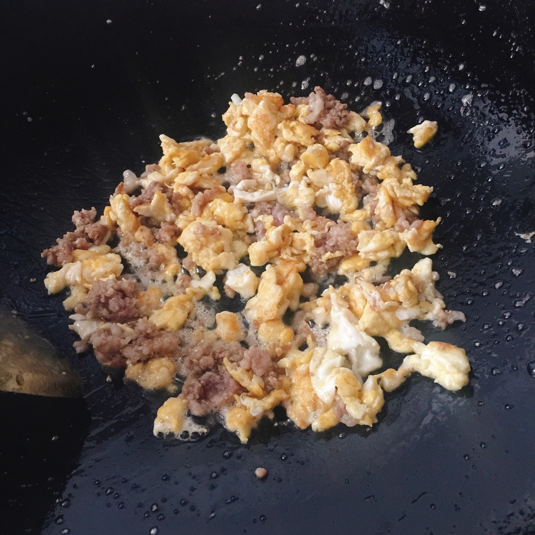超好吃的醬油蛋炒飯的做法 步骤2