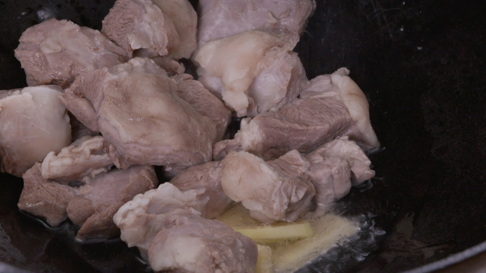 茨菰炖羊肉，軟糯香濃又滋補的做法 步骤6