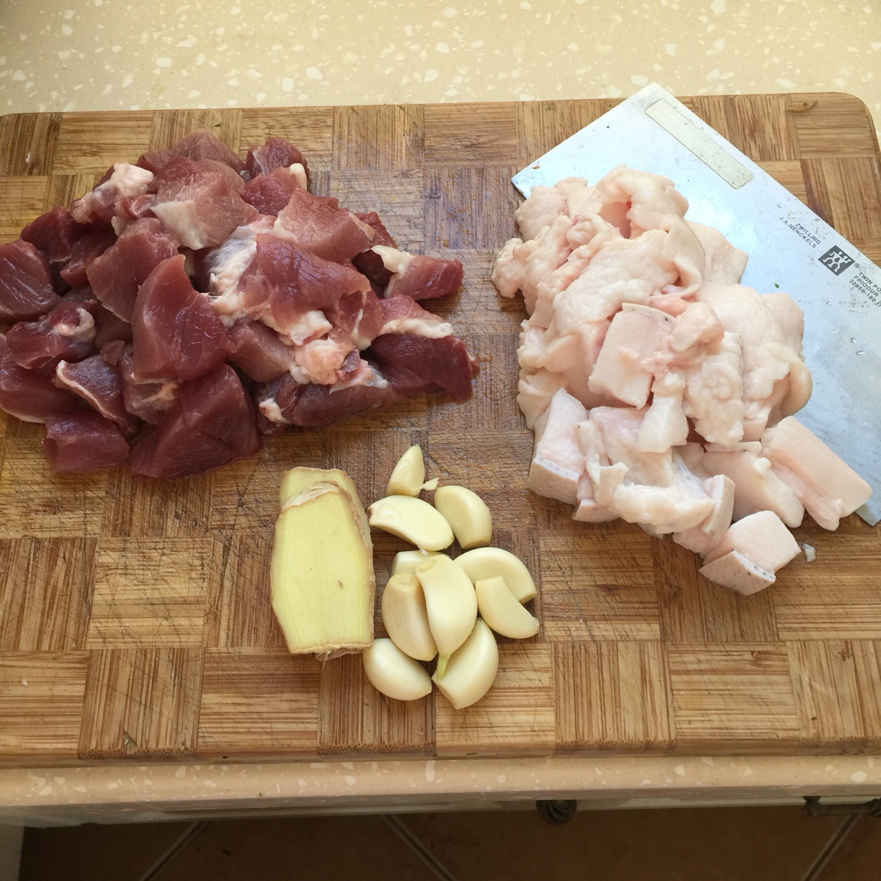 土豬肉炖蘿卜（免油版）的做法 步骤1