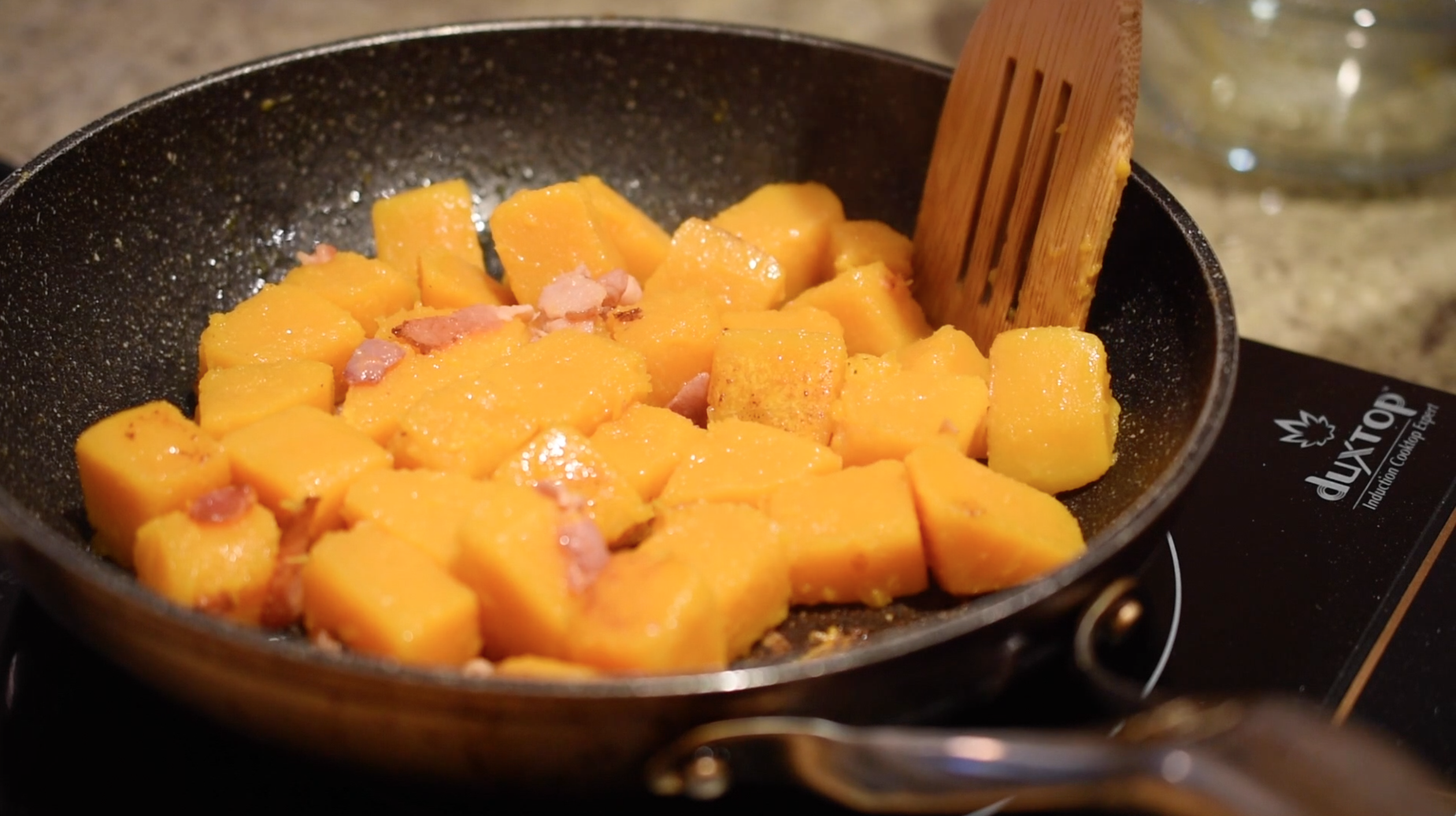 培根奶油瓜山核桃∣約翰的小廚房的做法 步骤7