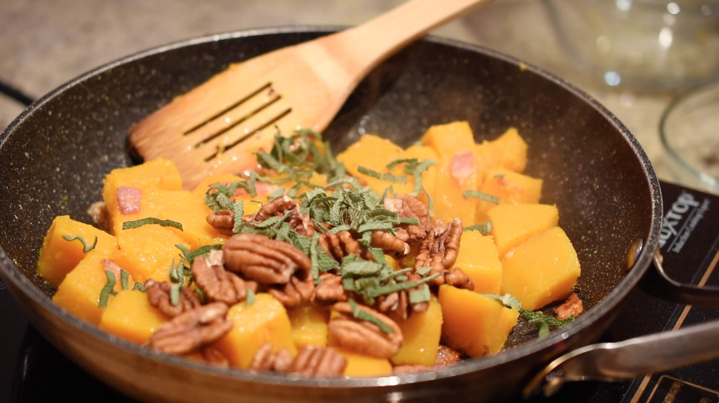 培根奶油瓜山核桃∣約翰的小廚房的做法 步骤8
