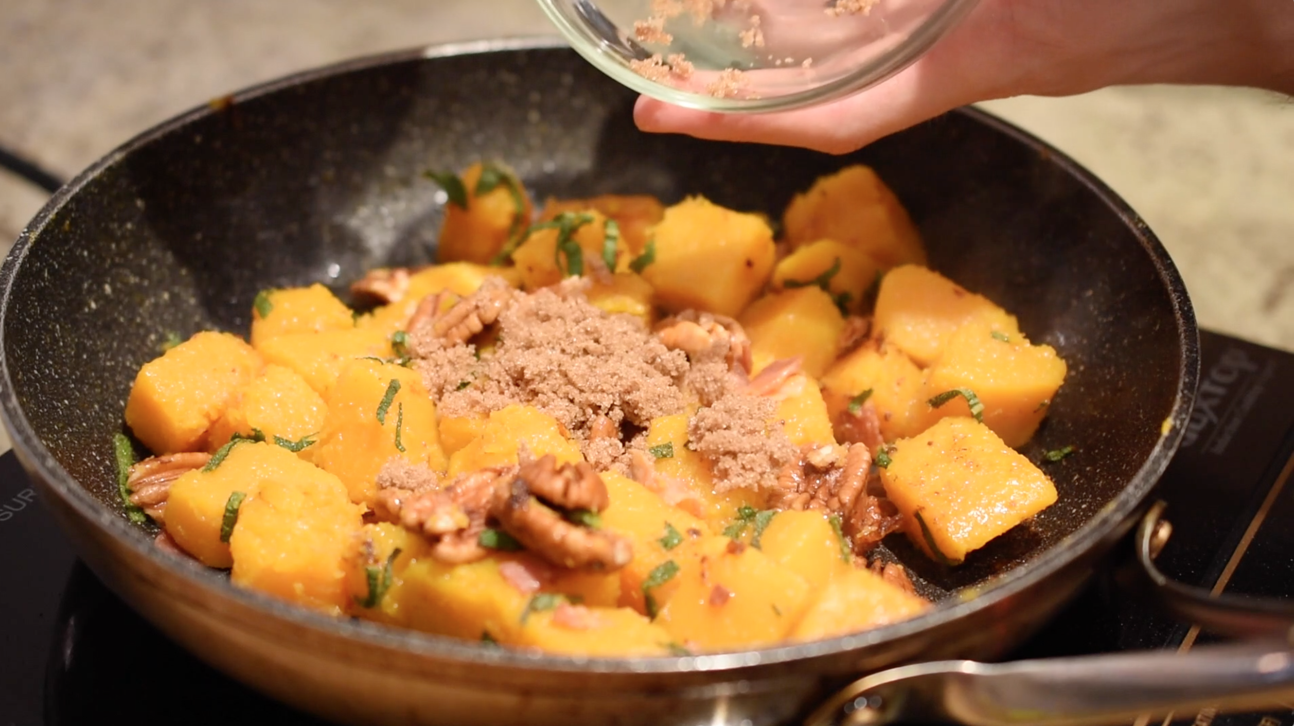 培根奶油瓜山核桃∣約翰的小廚房的做法 步骤9