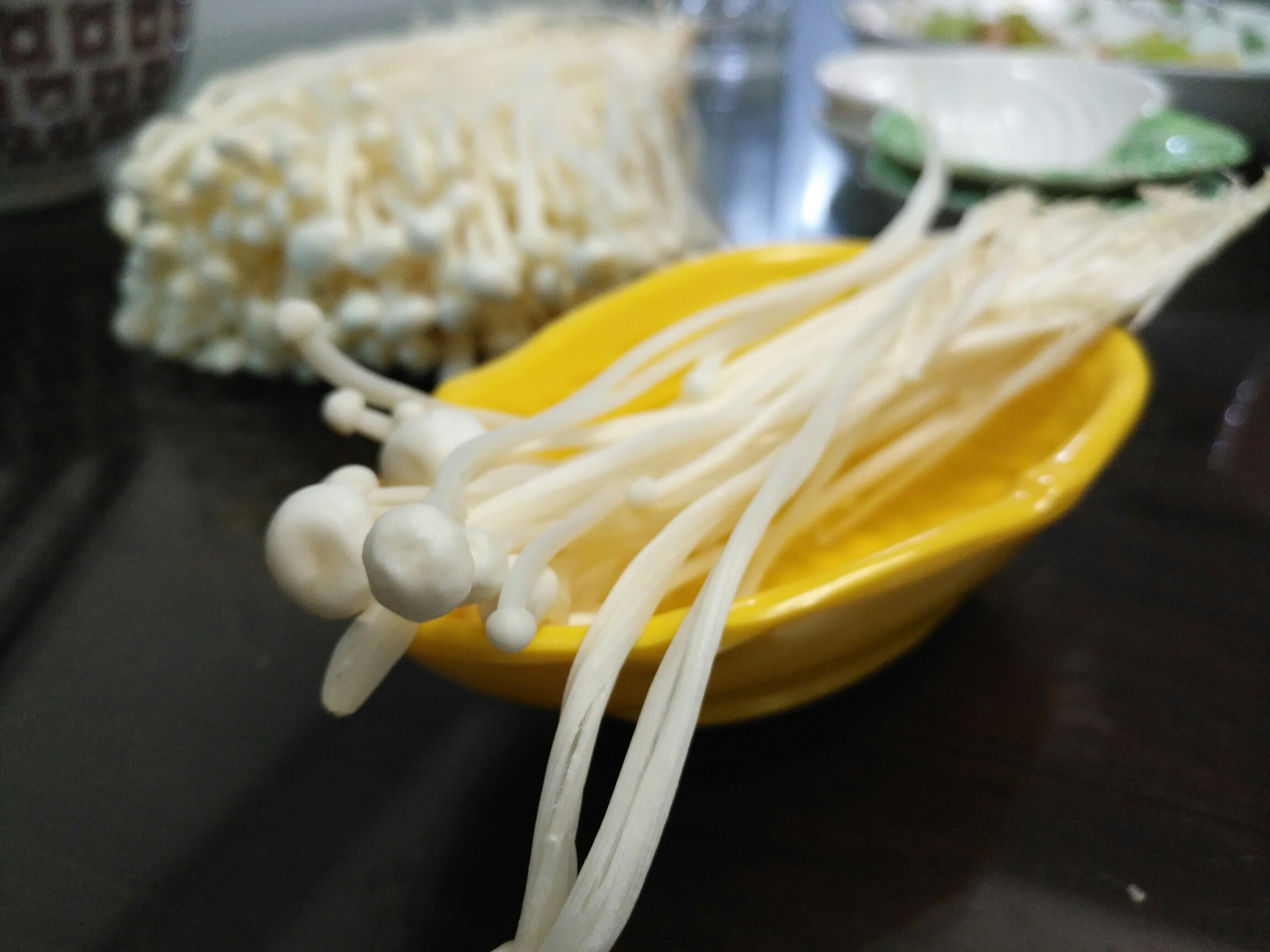 黃漿包菌菇湯的做法 步骤2