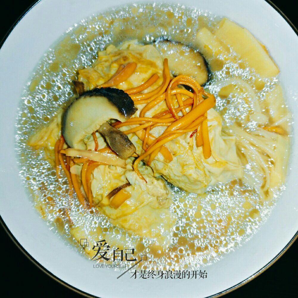 黃漿包菌菇湯的做法 步骤3