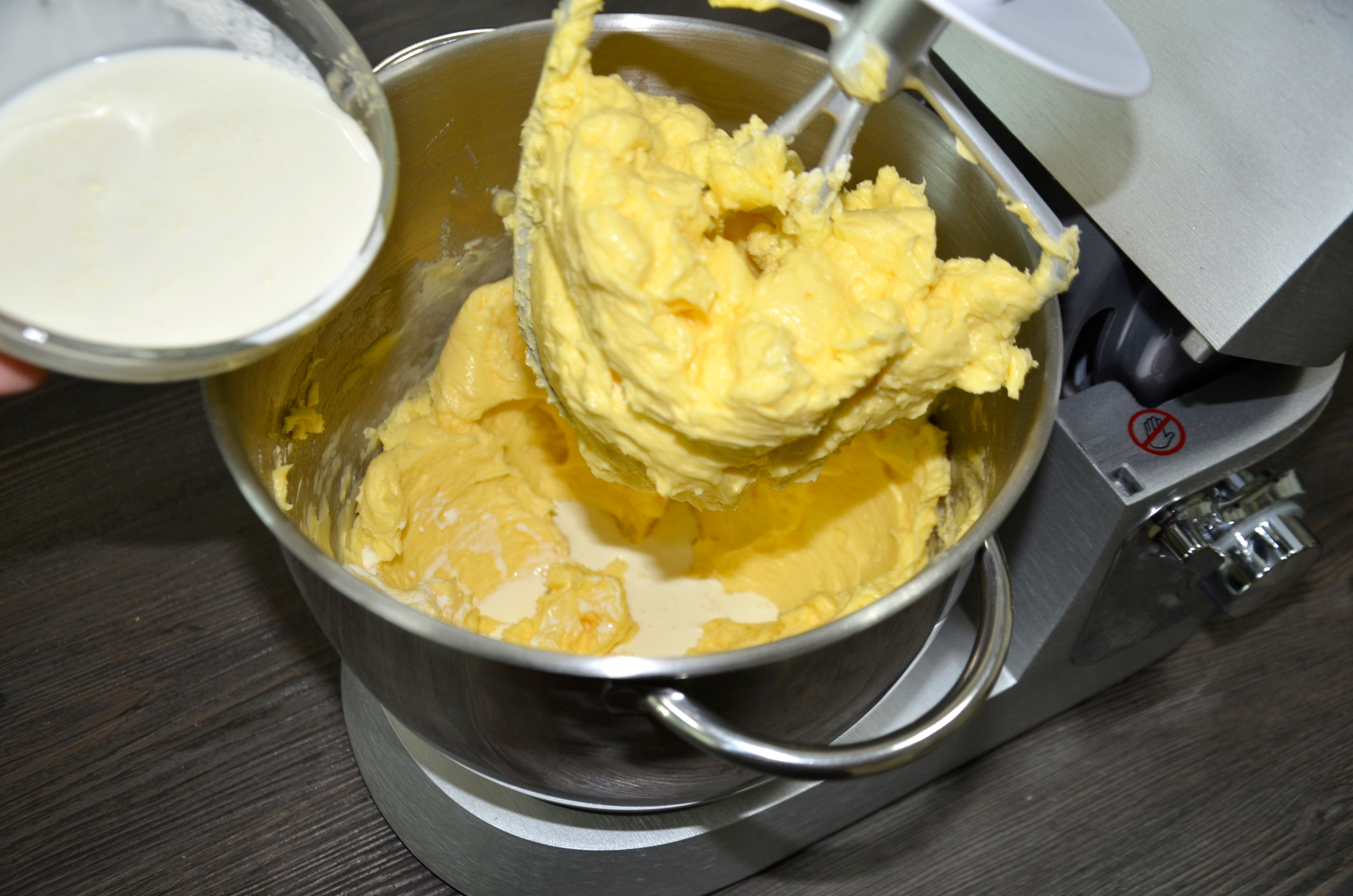 奶香酥脆曲奇——COUSS CO-960A 烤箱出品的做法 步骤4