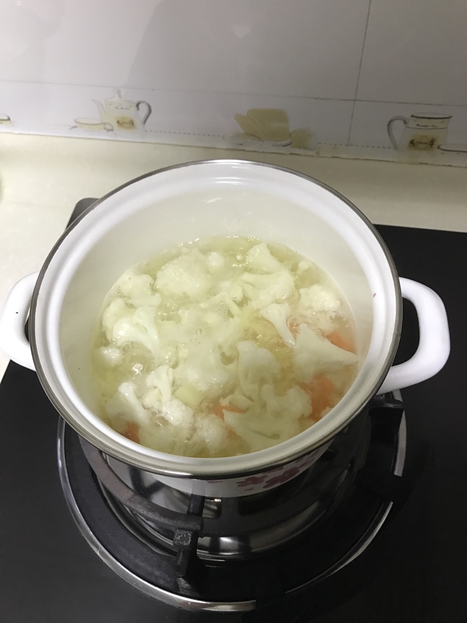 低脂奶油蘑菇濃湯的做法 步骤1