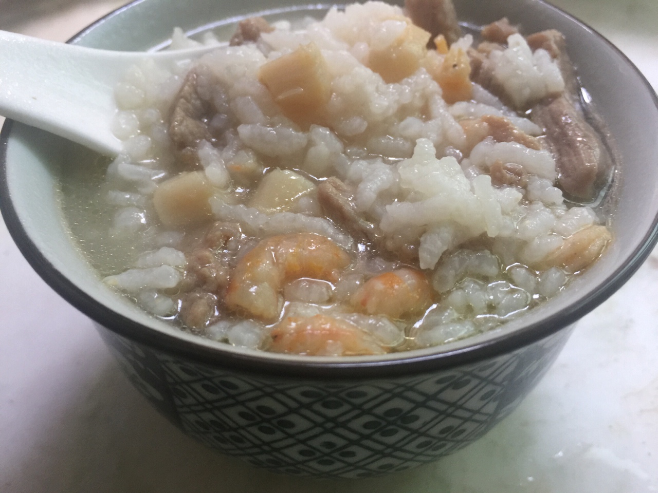 瑤柱蝦米肉片沙鍋粥的做法 步骤6
