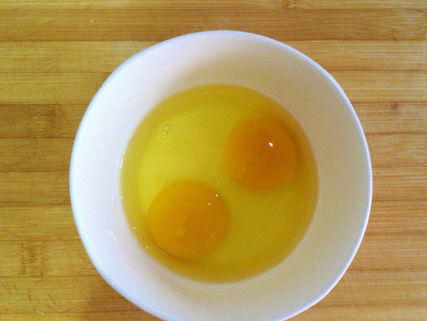 詳細介紹，香腸雞蛋炒飯的做法 步骤4