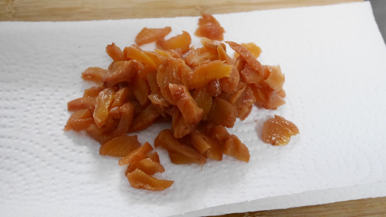 蔓越梅浸桃肉起司派的做法 步骤2