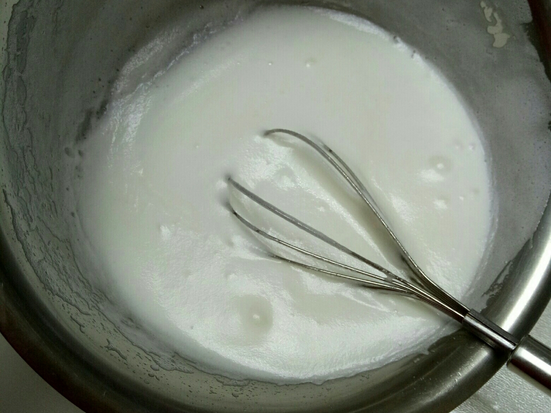 簡易海綿蛋糕的做法 步骤1