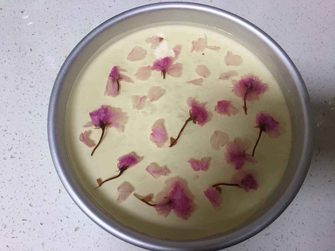 美貌的櫻花凍芝士酸奶蛋糕的做法 步骤14