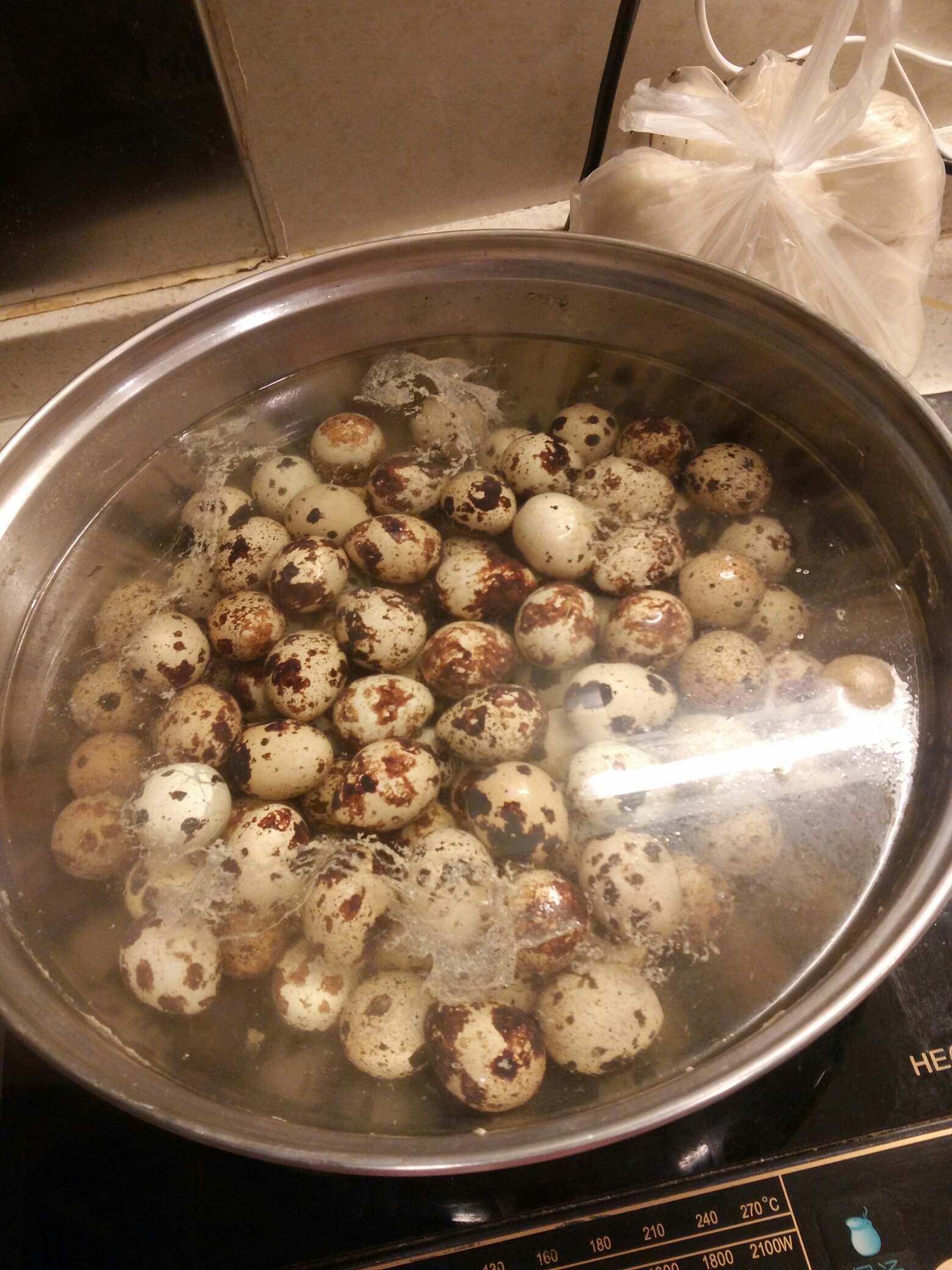 香鹵鵪鶉蛋的做法 步骤1