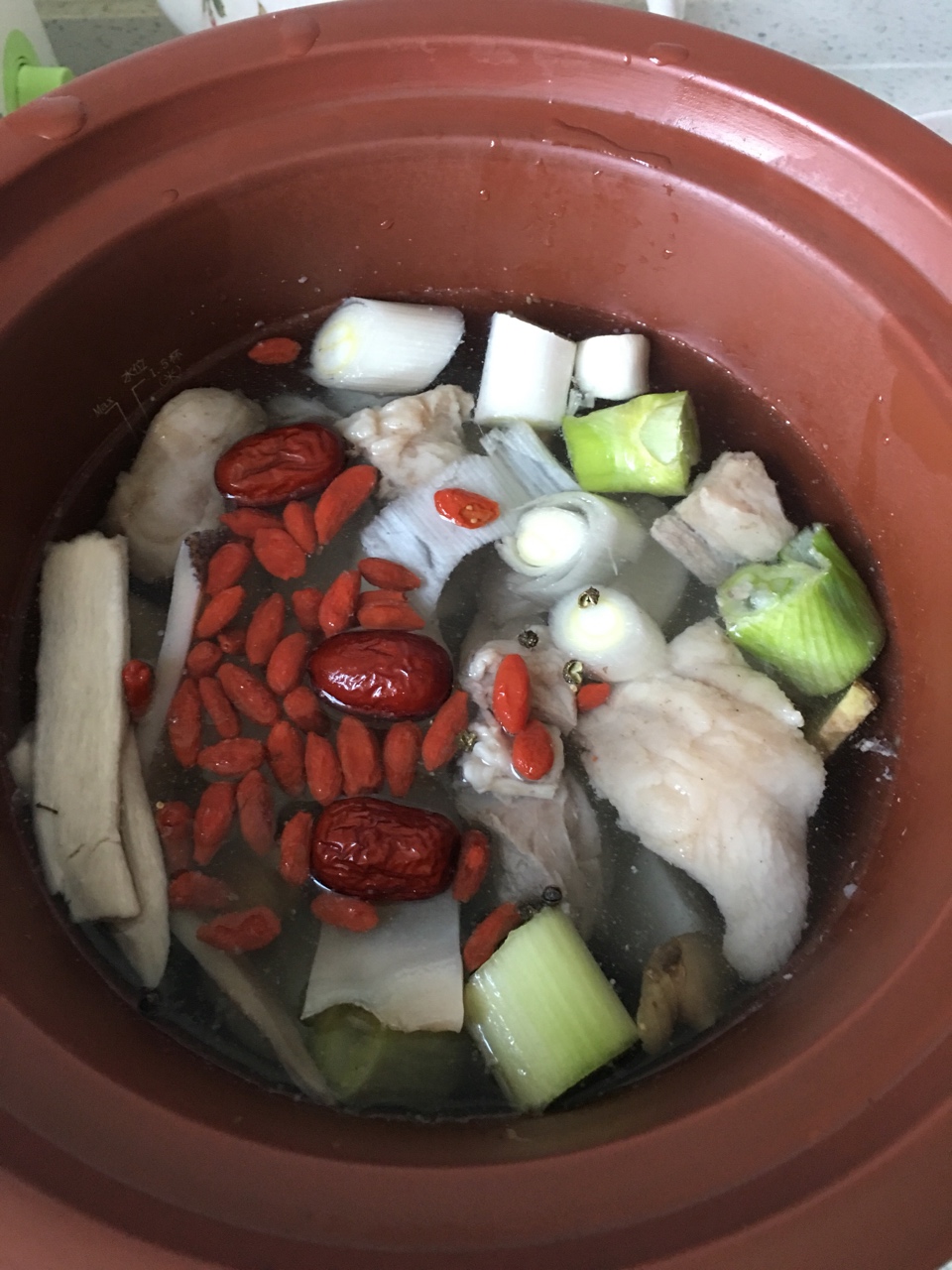 響螺羊排蘿卜湯的做法 步骤3