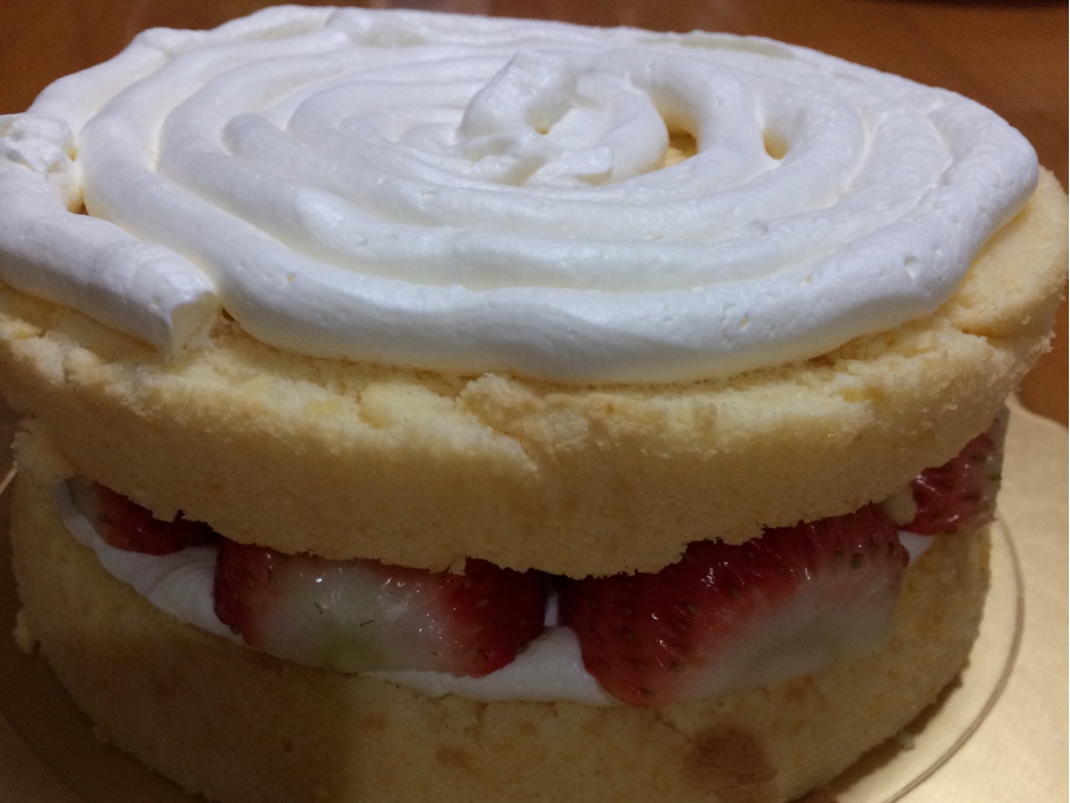 草莓裸蛋糕的做法 步骤6