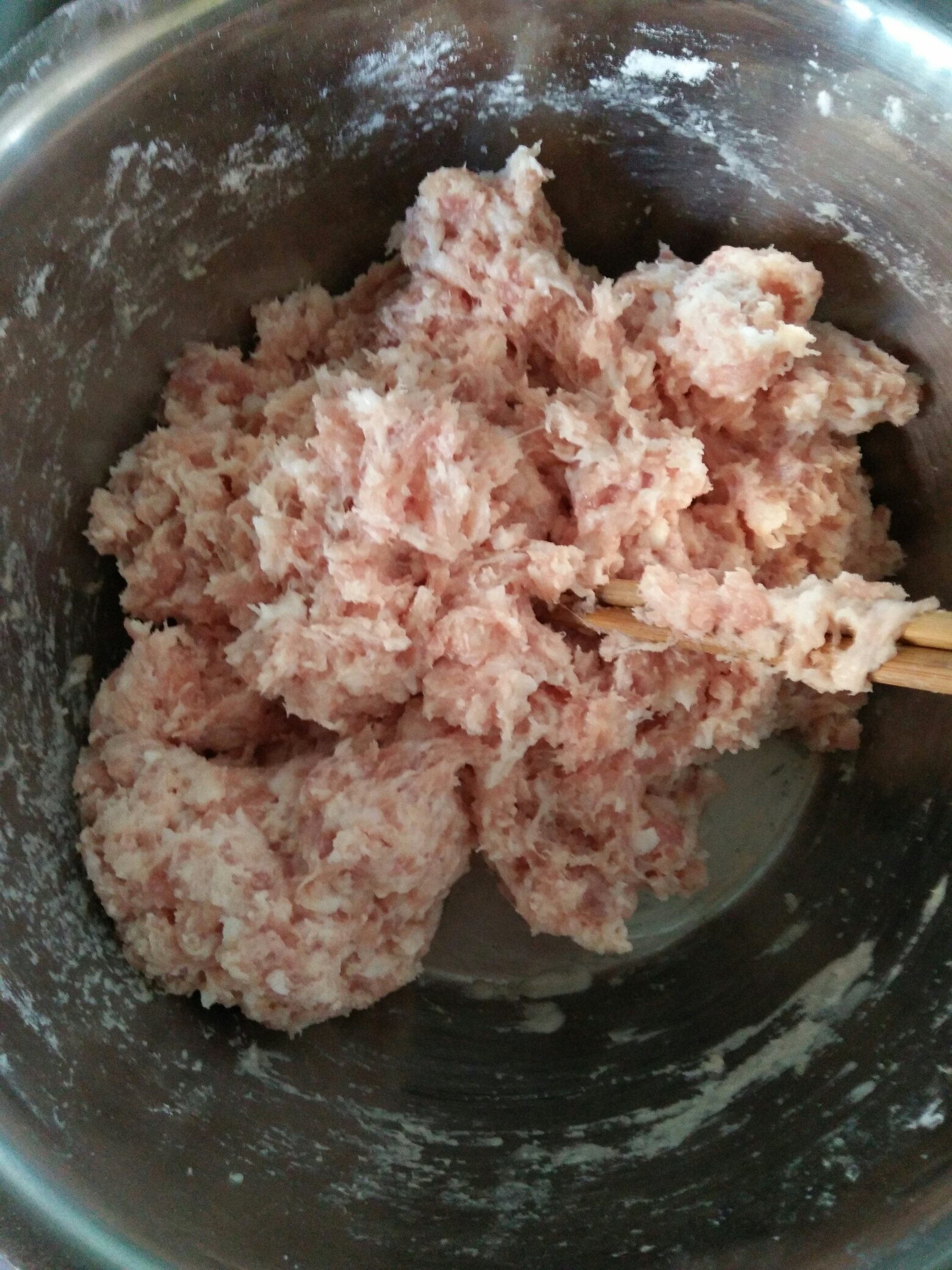 家常版糖醋肉丸的做法 步骤3
