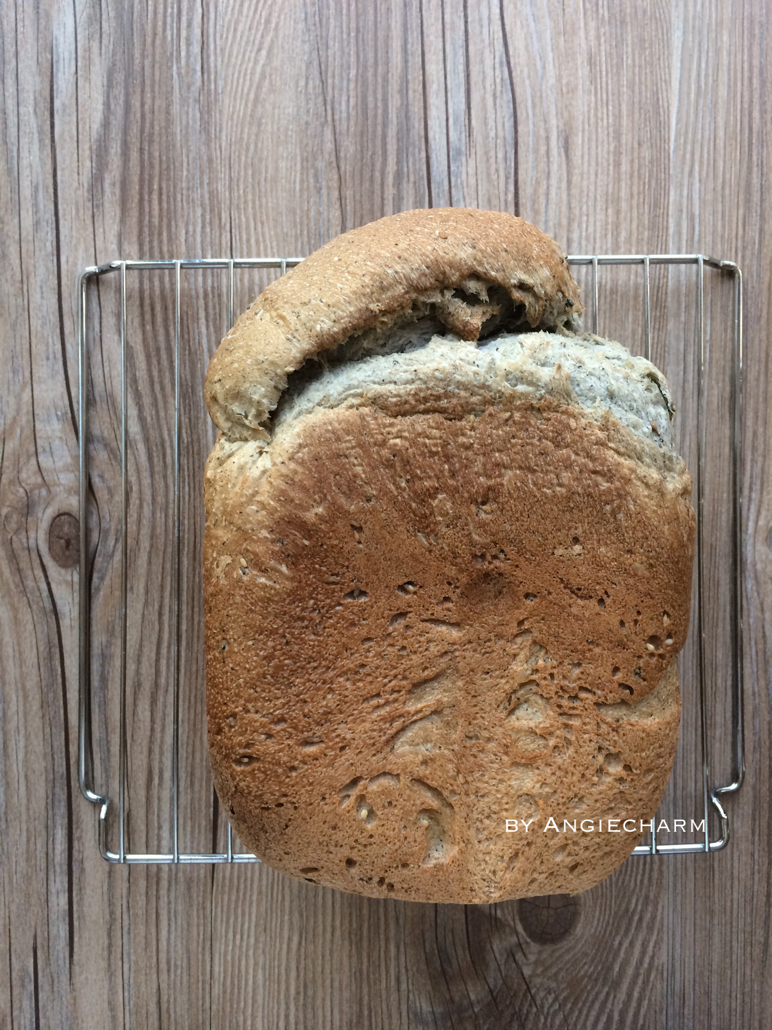 松軟的黑芝麻面包（松下面包機）的做法 步骤4
