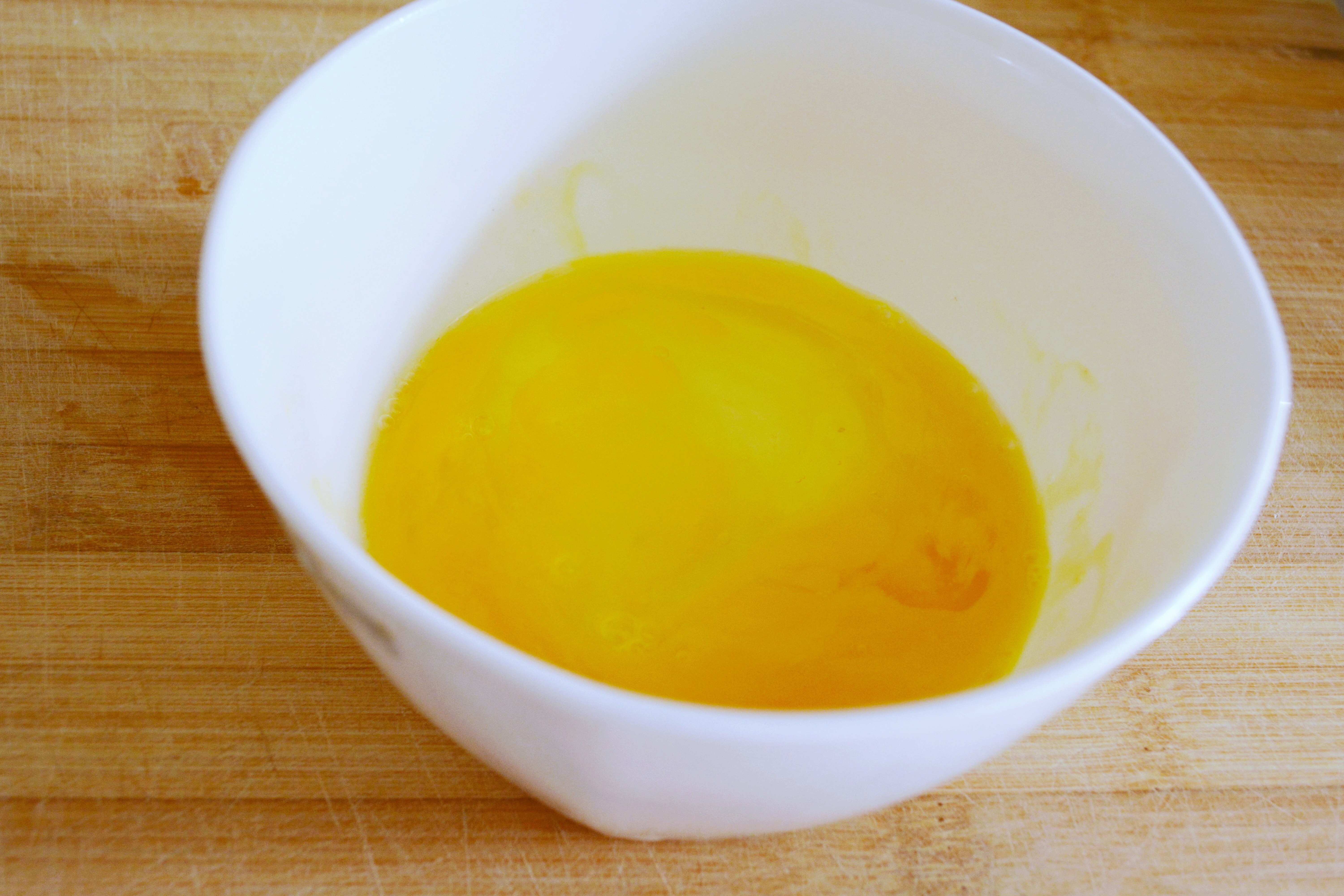快手菜 香蔥肉碎煎蛋的做法 步骤3
