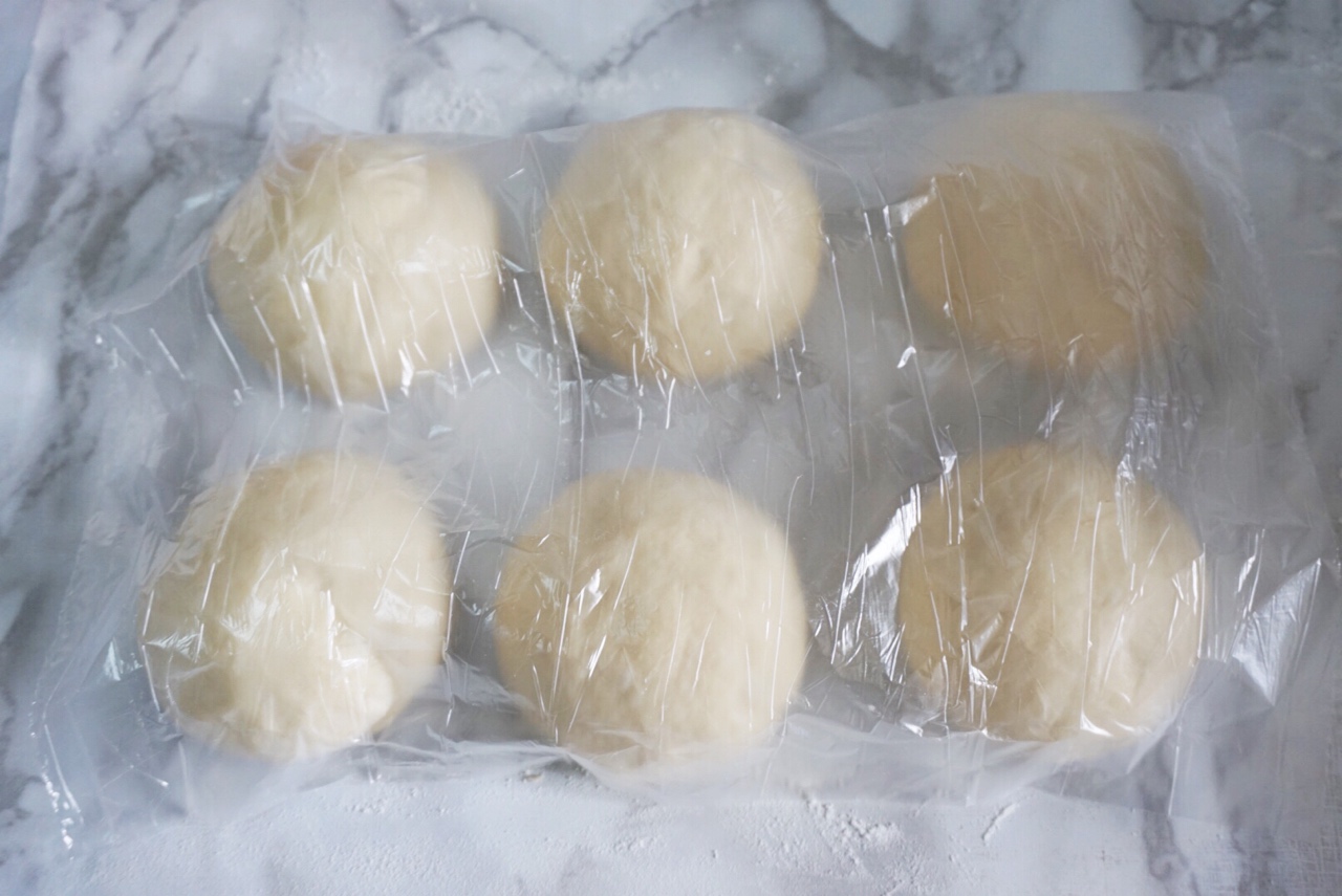 椰蓉花環面包的做法 步骤13
