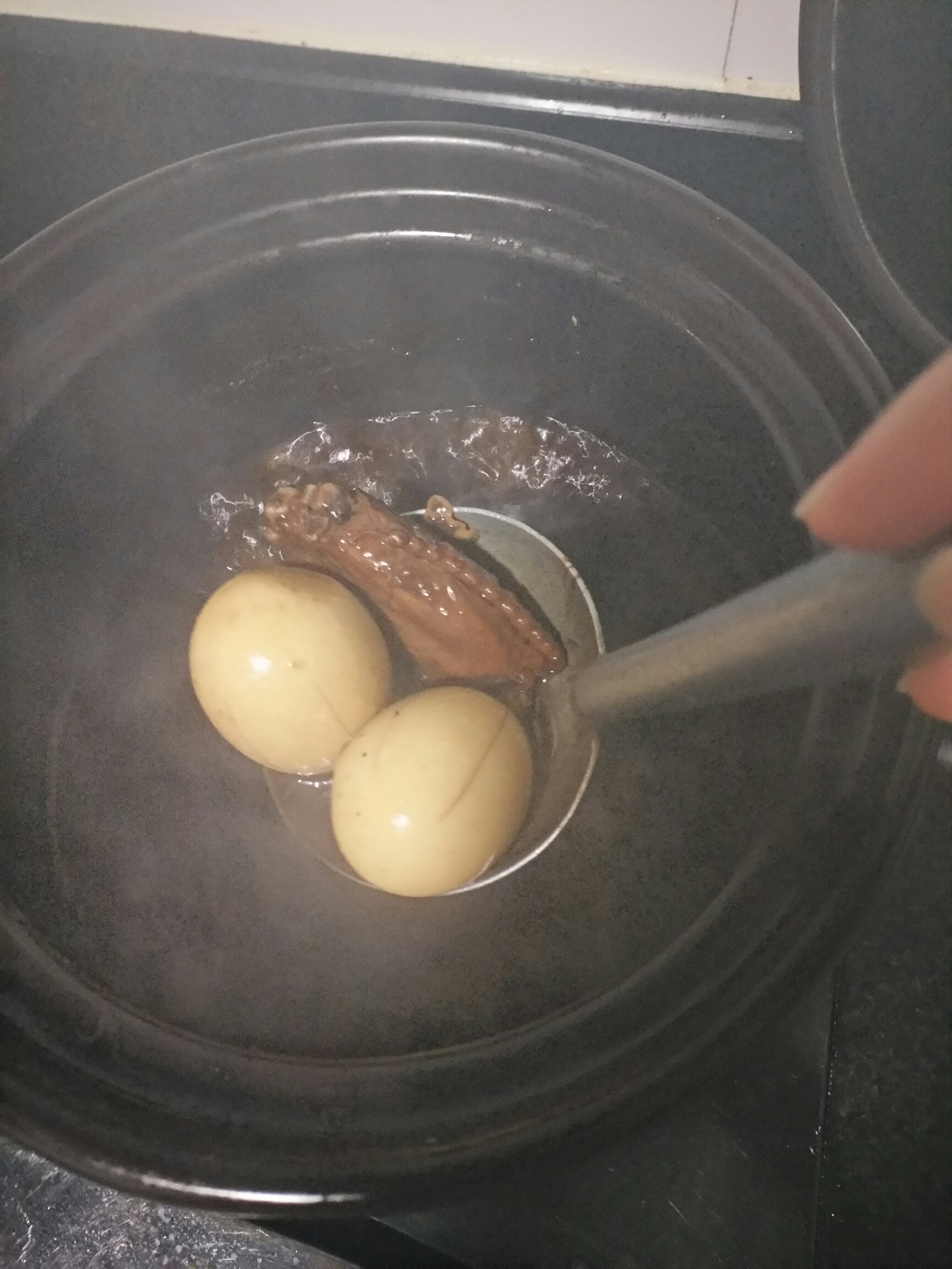 鹵蛋的做法 步骤2