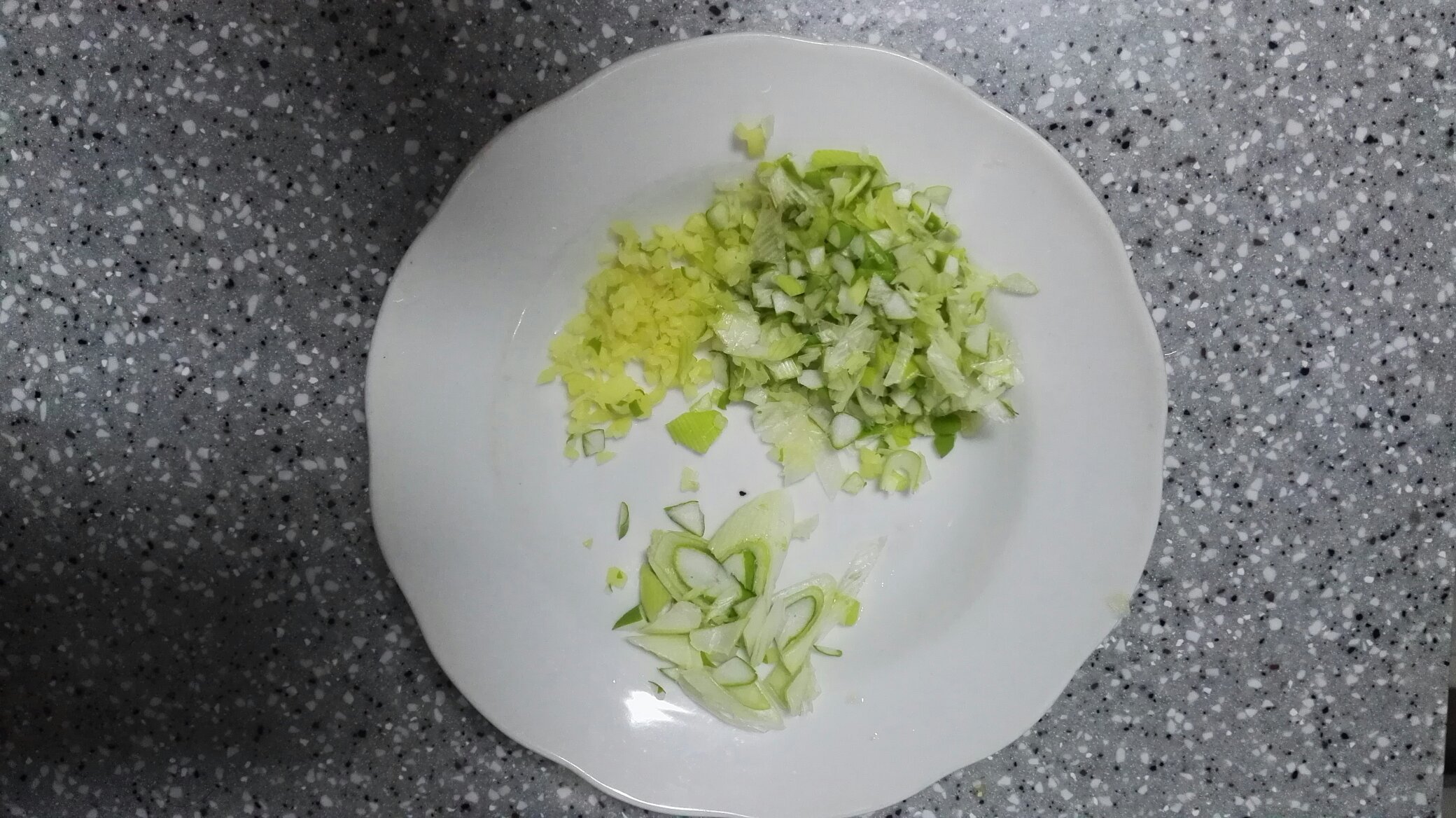 白菜汆丸子的做法 步骤1