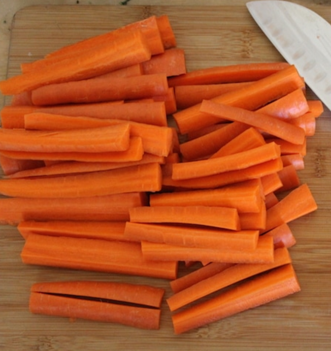 烤胡蘿卜“薯條” Baked Carrot Fries的做法 步骤1