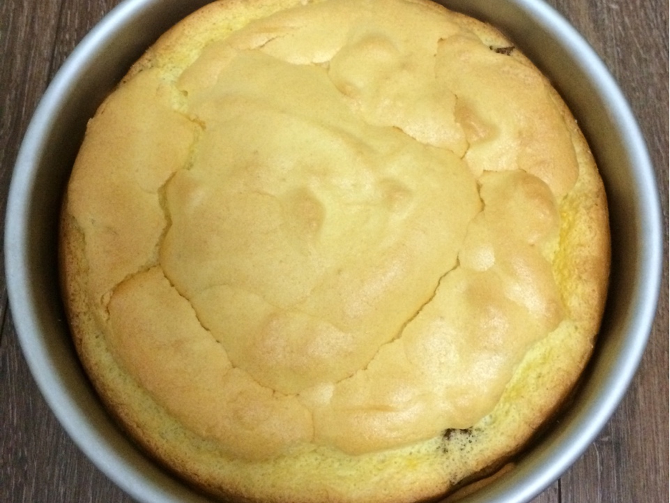 酸奶戚風蛋糕（8寸）的做法 步骤4