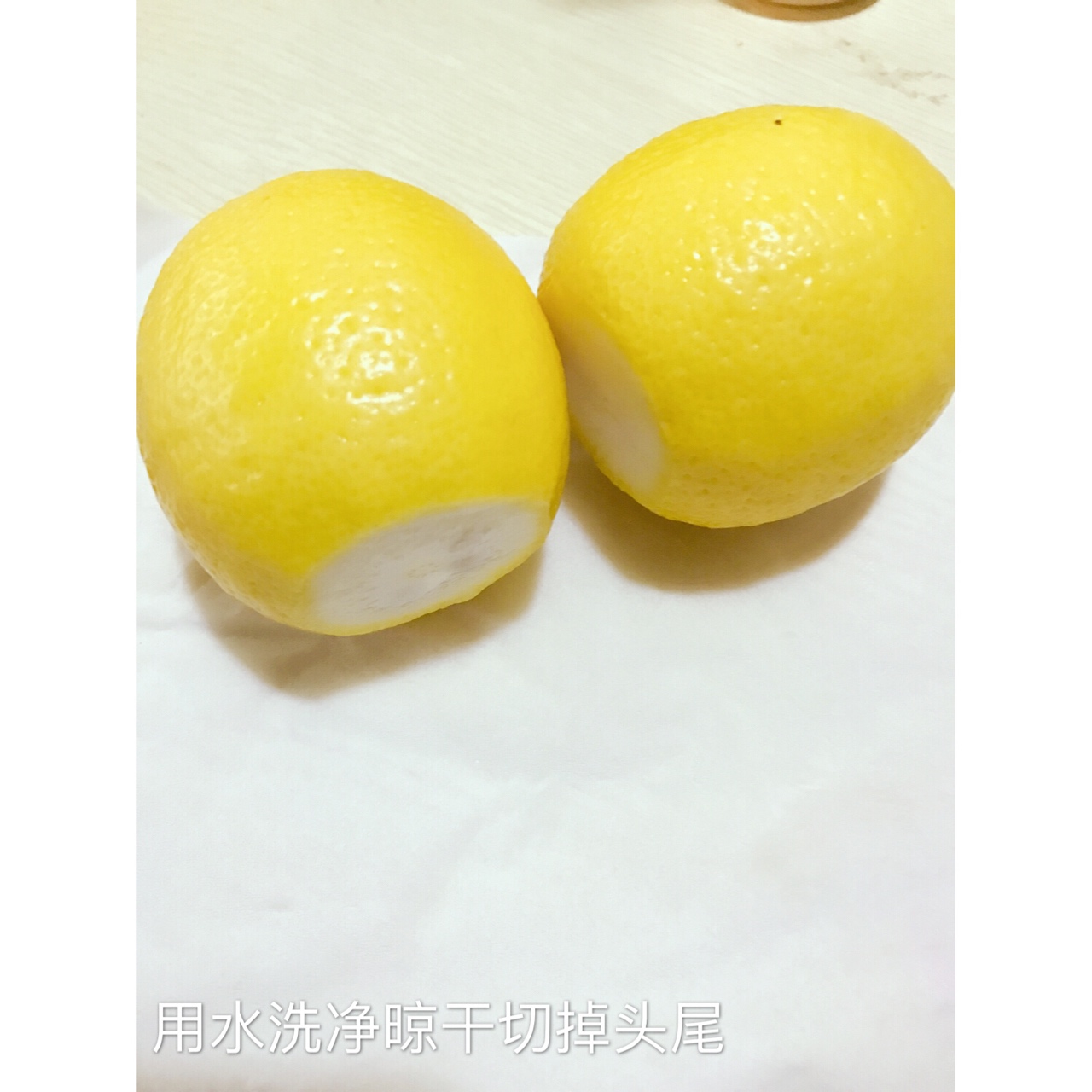 蜜釀檸檬的做法 步骤2