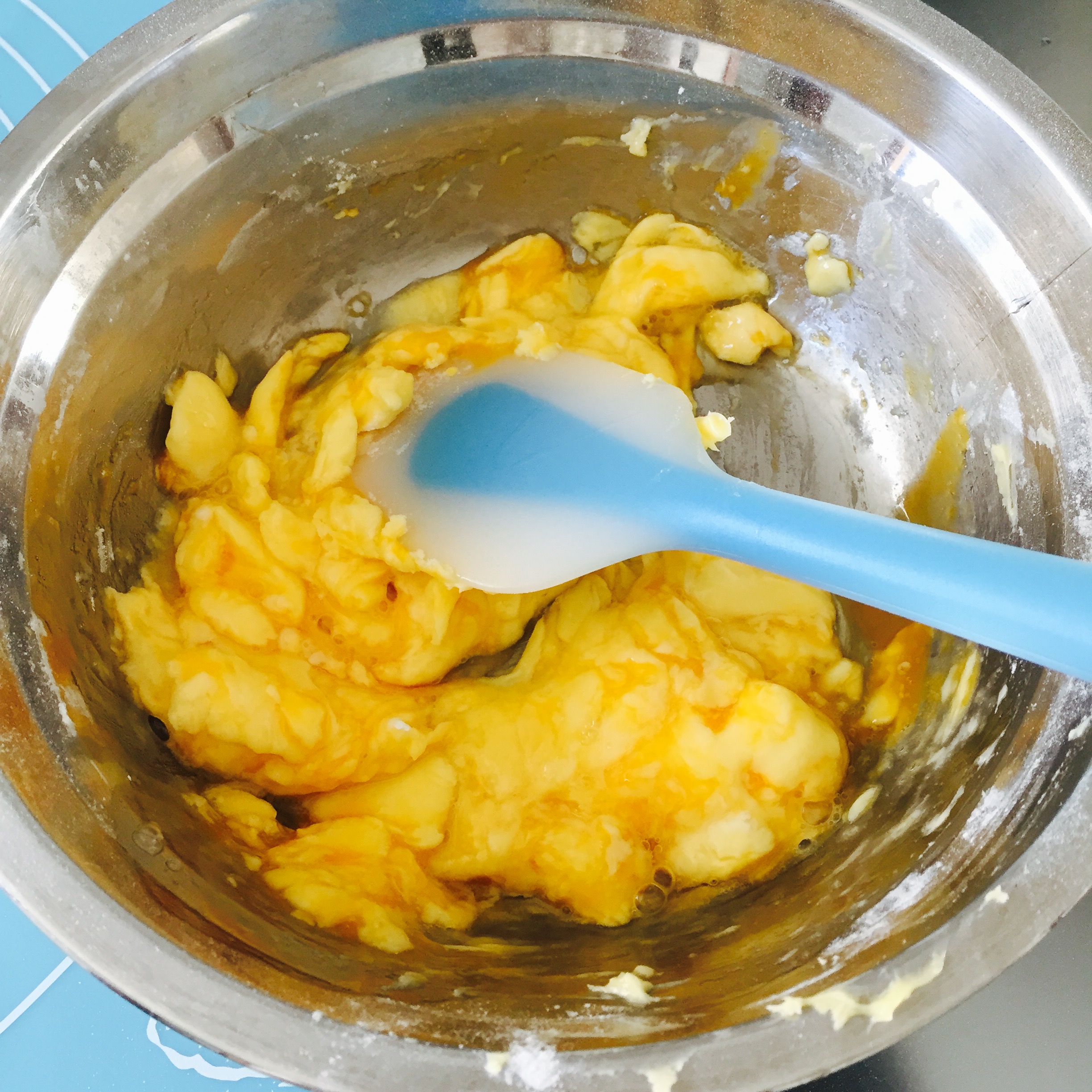 超快手全蛋造型餅干—適合小朋友低油低糖版的做法 步骤2