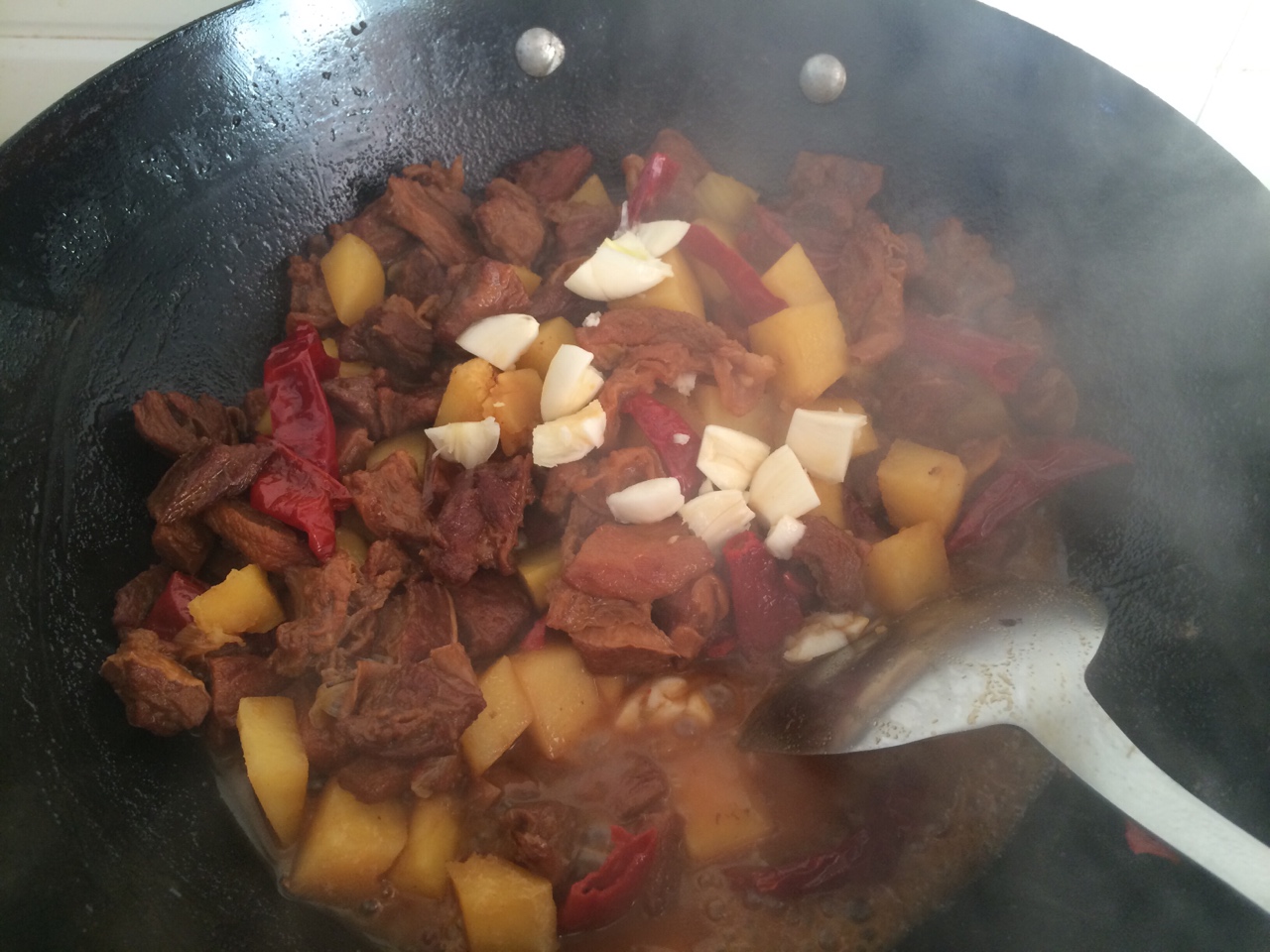 新疆風味的土豆燒牛肉的做法 步骤14