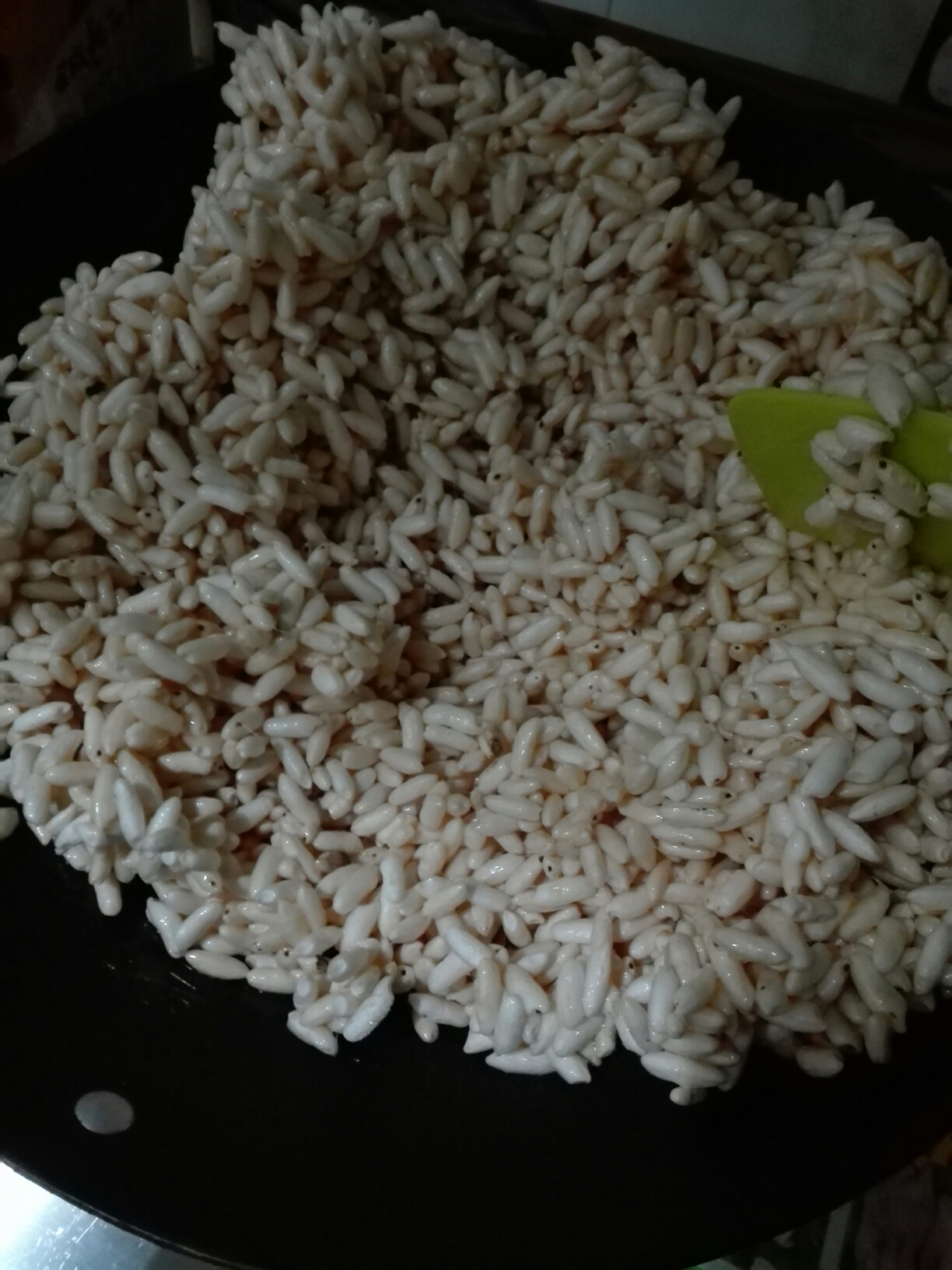 米花糖的做法 步骤3