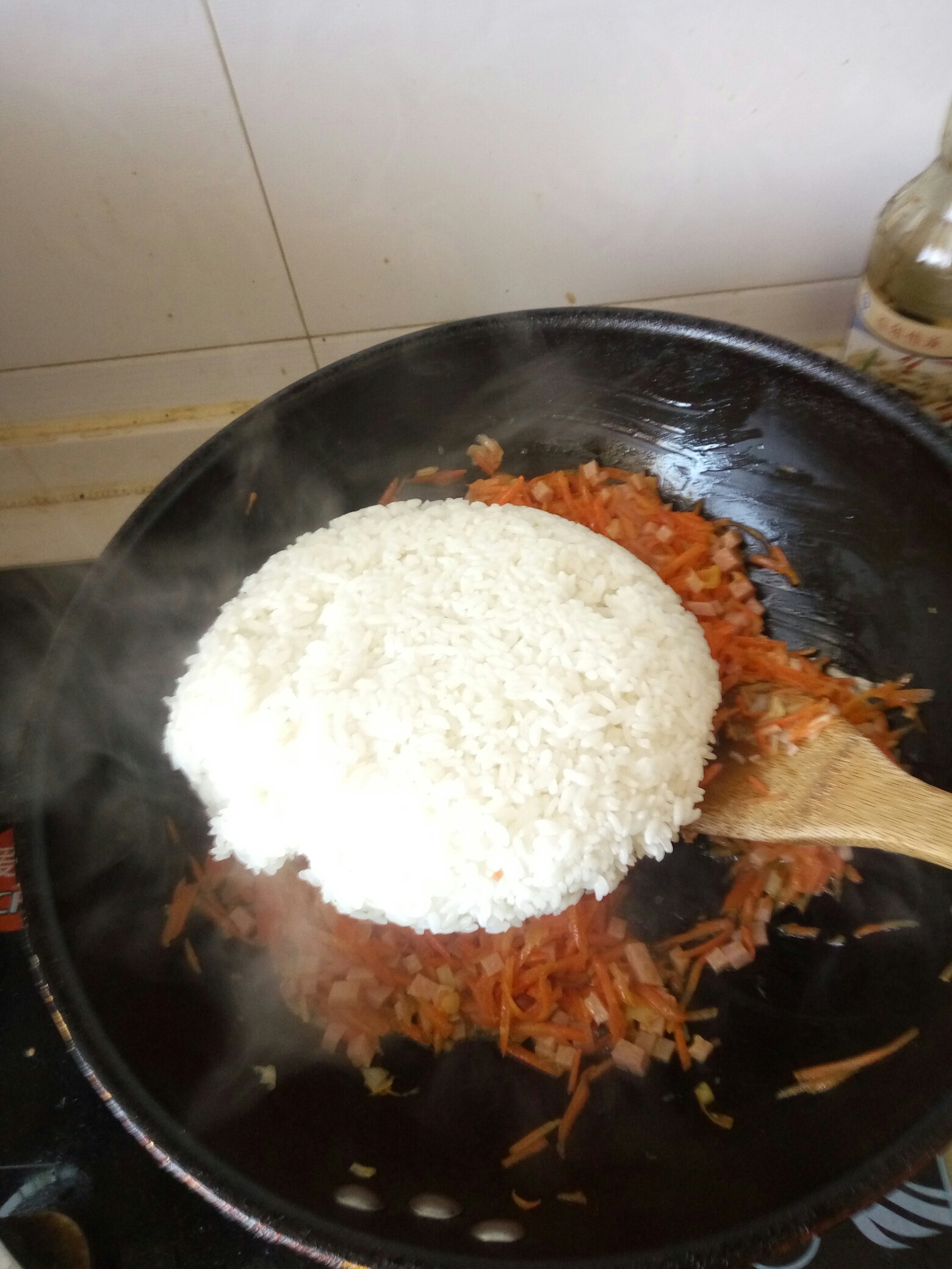 胡蘿卜海苔炒飯的做法 步骤10