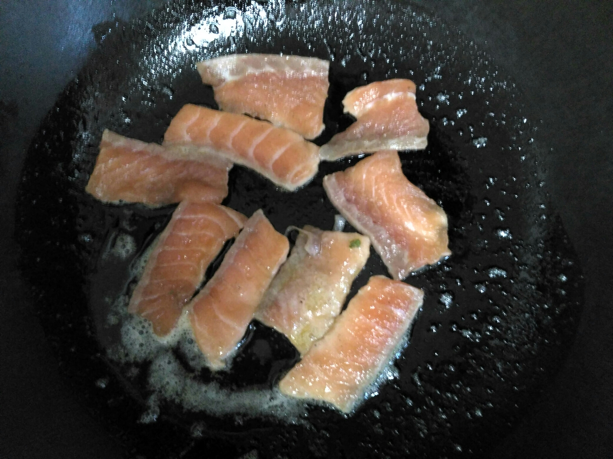 藜麥黃油香煎三文魚紅心柚子沙拉[一家人的幸福滋味]的做法 步骤5