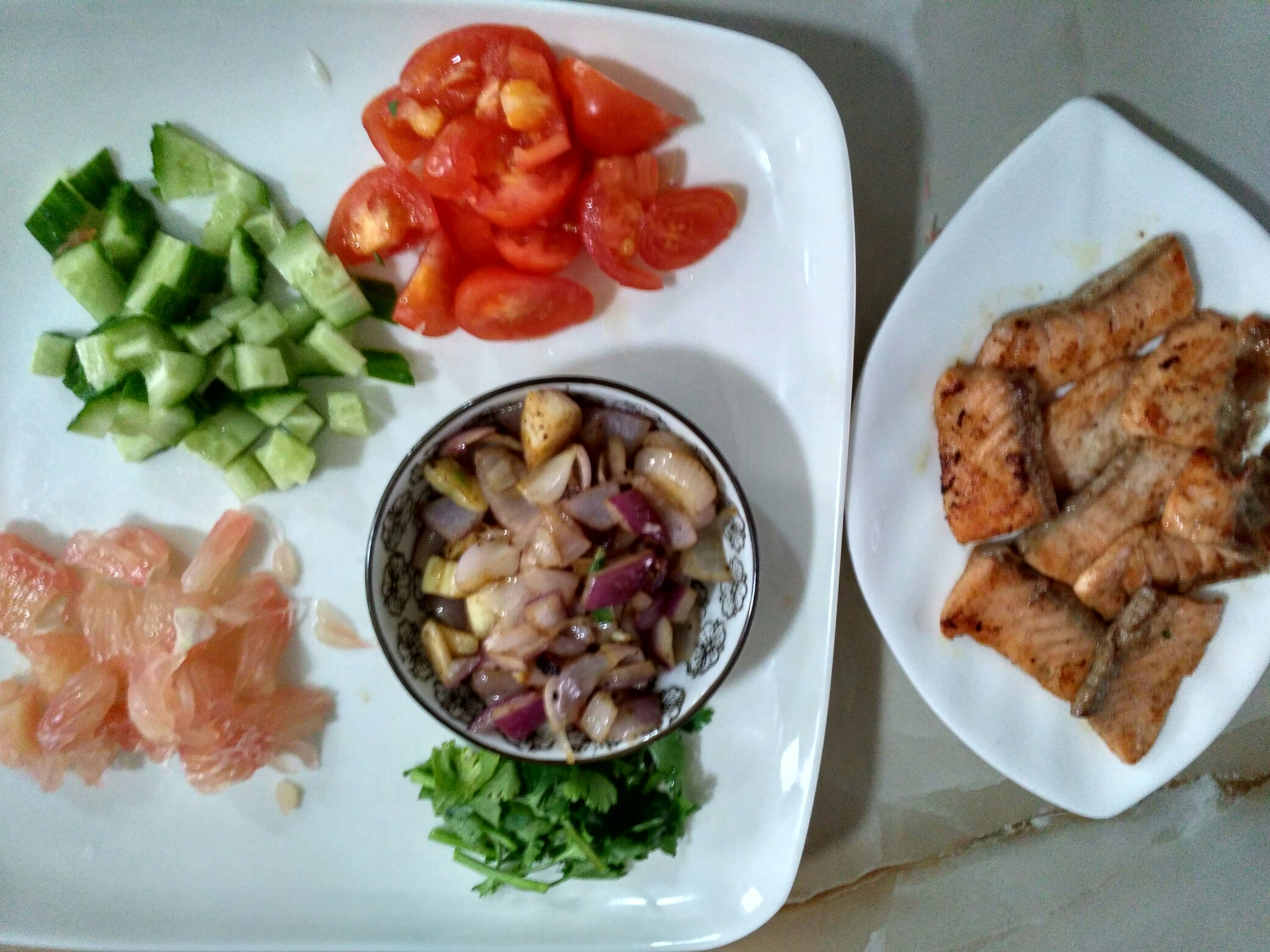 藜麥黃油香煎三文魚紅心柚子沙拉[一家人的幸福滋味]的做法 步骤7