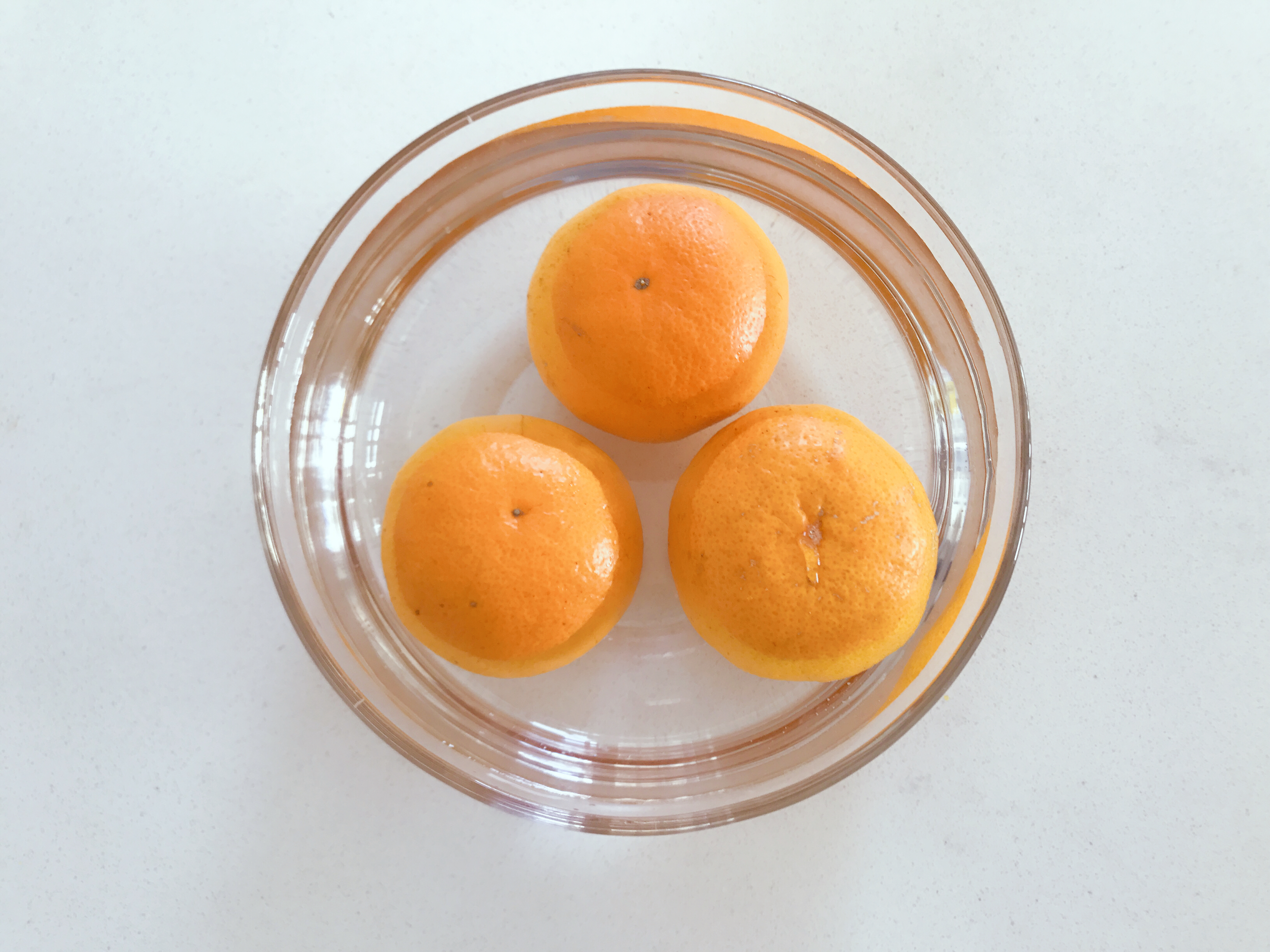 寶寶輔食︰冬日烤橘—熱乎乎的甜蜜，冬日里的小溫暖！的做法 步骤1