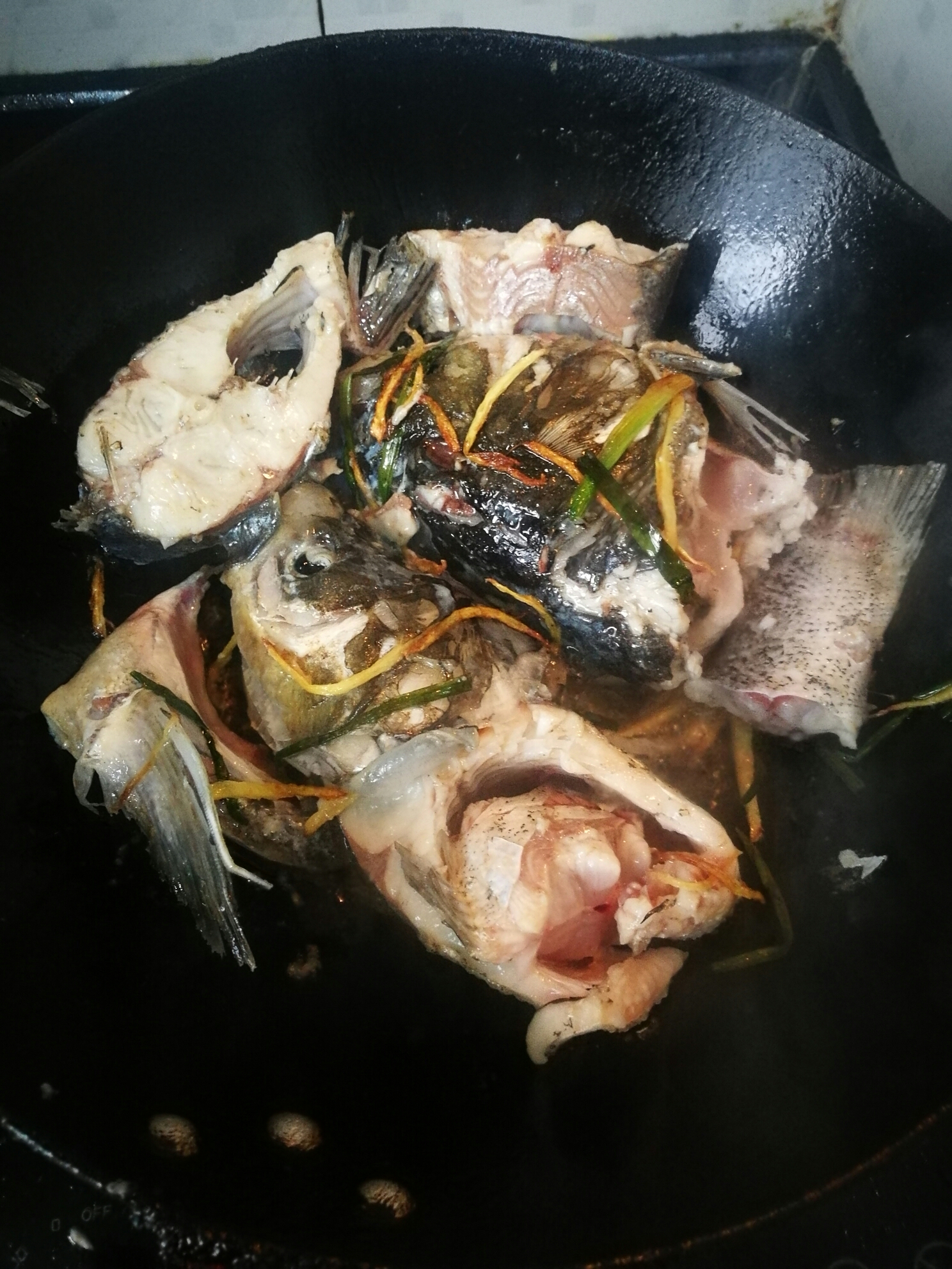 砂鍋魚頭豆腐湯的做法 步骤5
