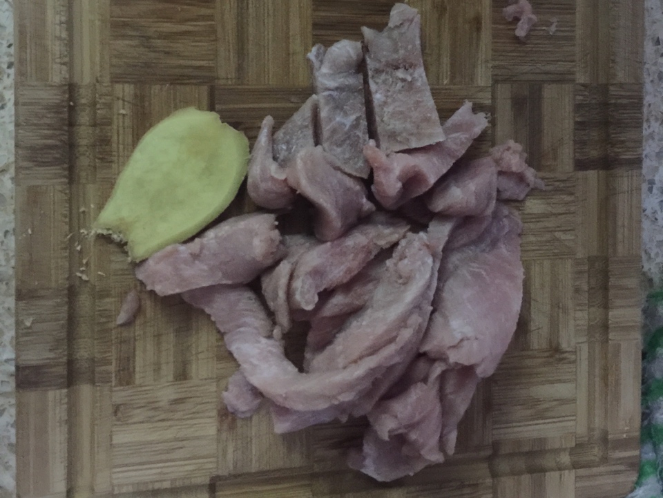 寶寶豬肉松（無油無鹽）的做法 步骤1
