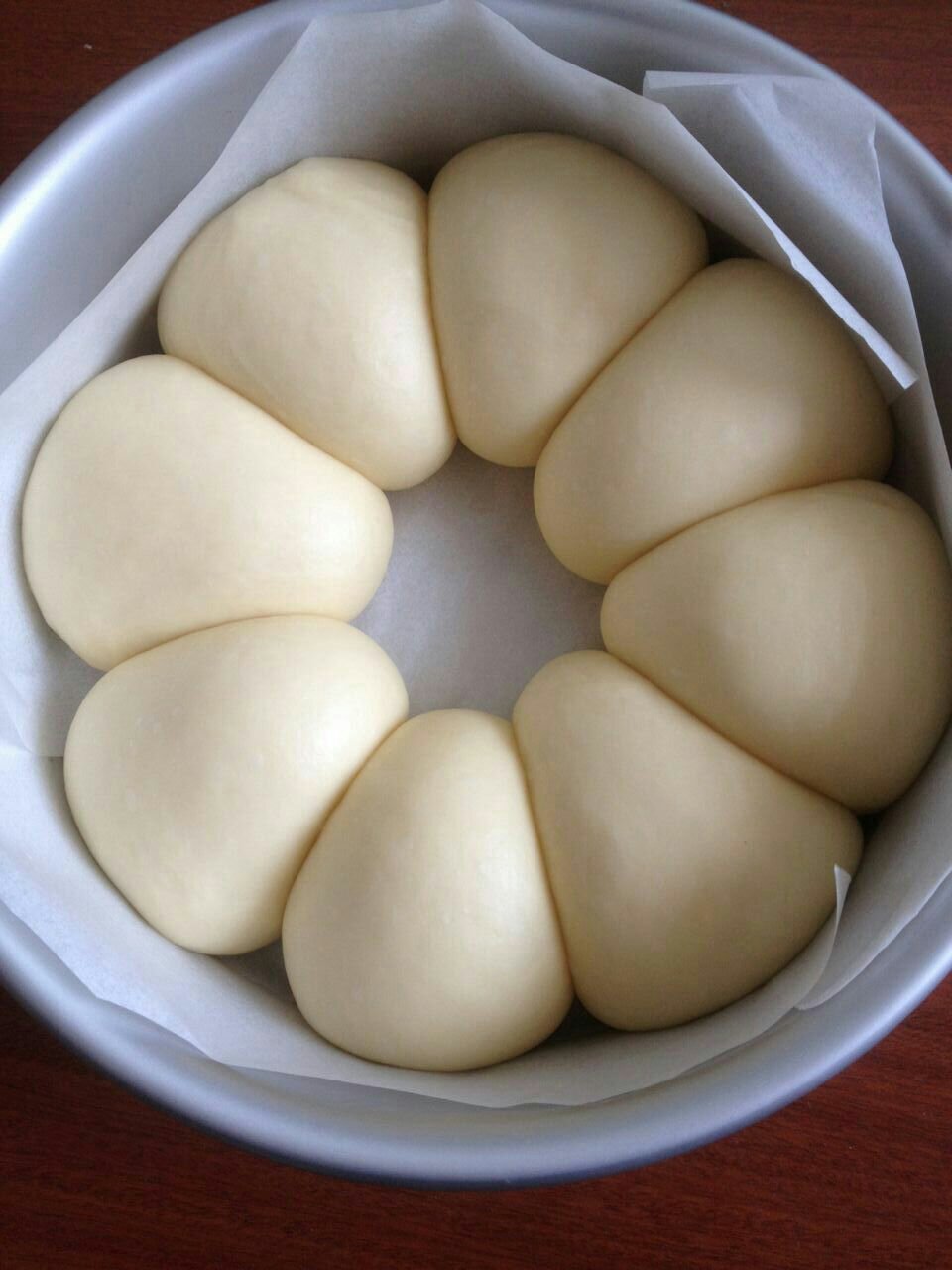 一次性發酵皇冠花環面包的做法 步骤3