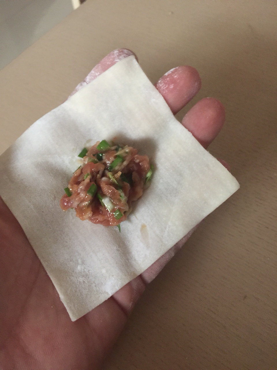 韭菜豬肉餛飩的做法 步骤6