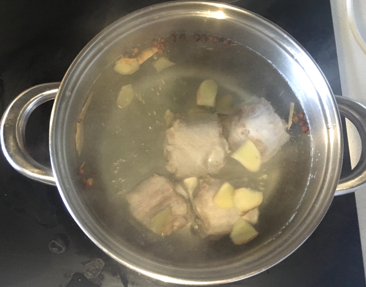 清炖牛尾湯的做法 步骤4