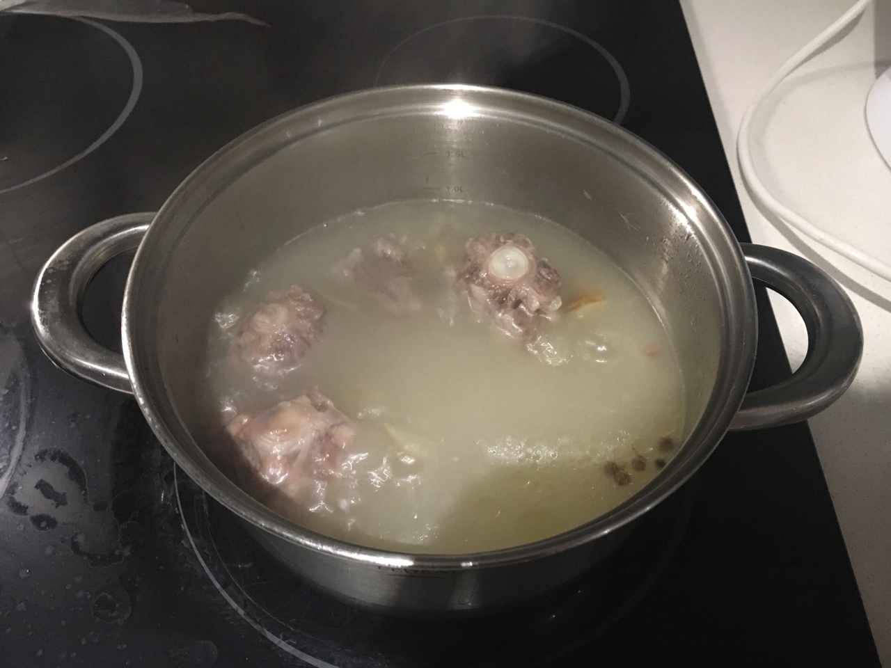 清炖牛尾湯的做法 步骤5